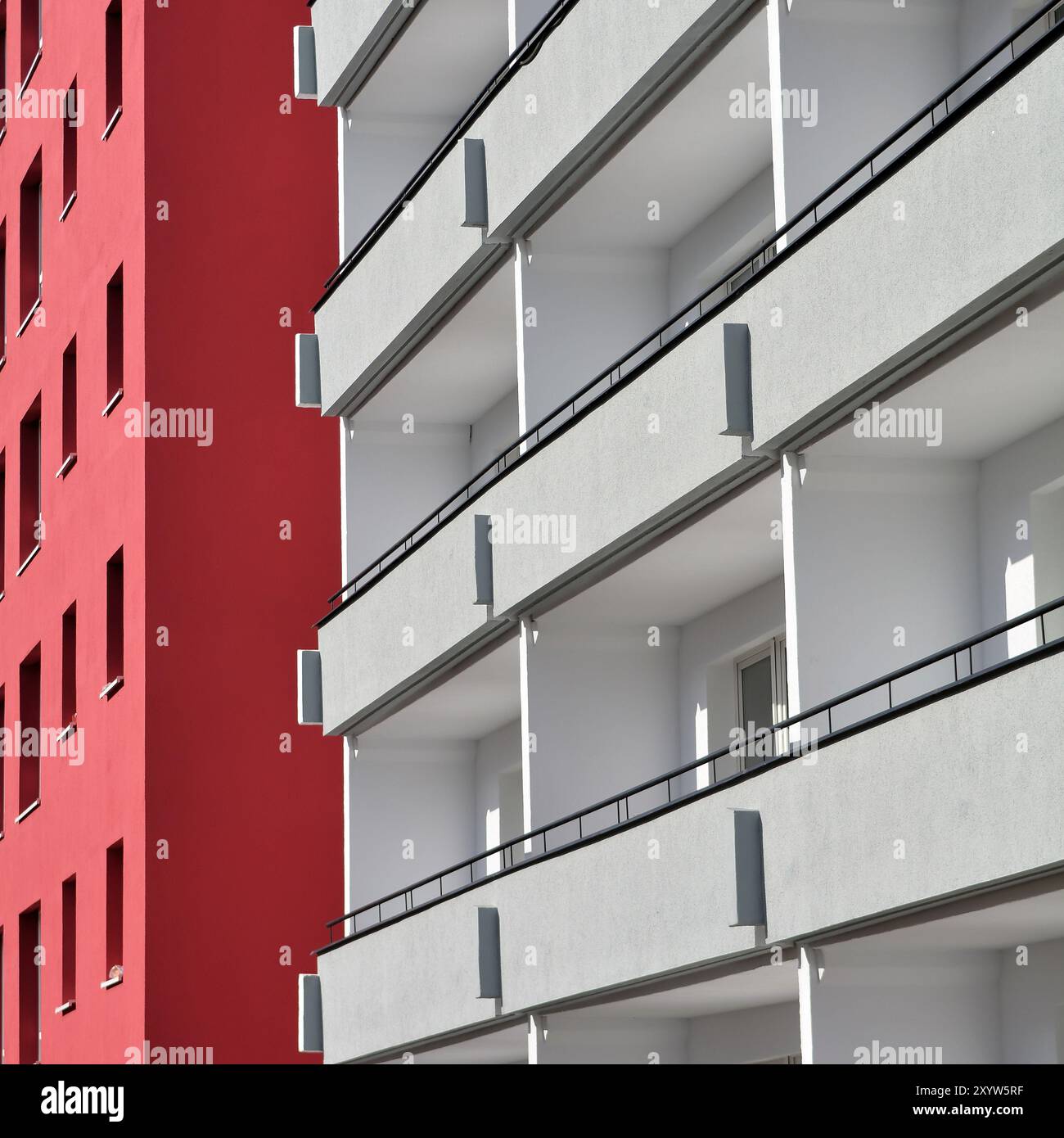 Fassade eines leerstehenden Wohnhauses in Magdeburg Stockfoto