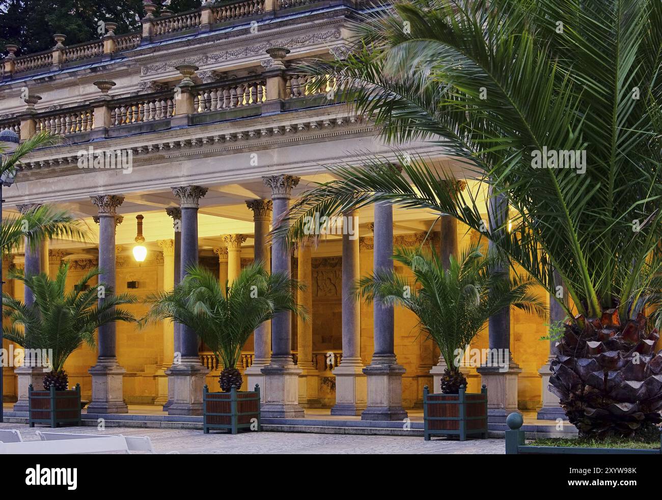 Karlovy Vary Mill Collonade Night, Karlovy Vary Mill Collonade Night 05 Stockfoto