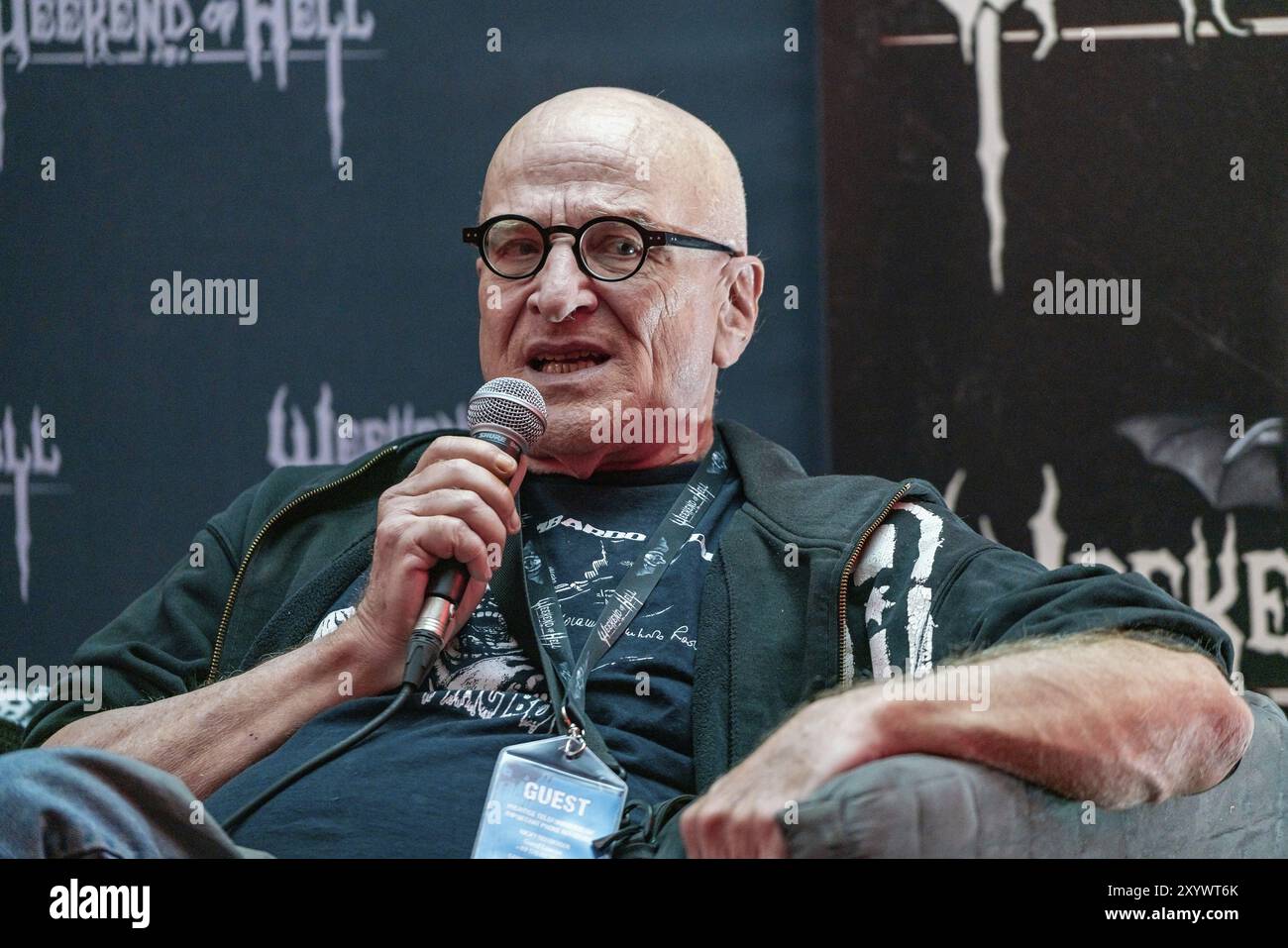 Düsseldorf-NEUSS, 2. November 2019: Giovanni Lombardo Radice (*1954, italienischer Schauspieler alias John Morghen, Cannibal Apocalypse, Stadt der Lebenden Stockfoto