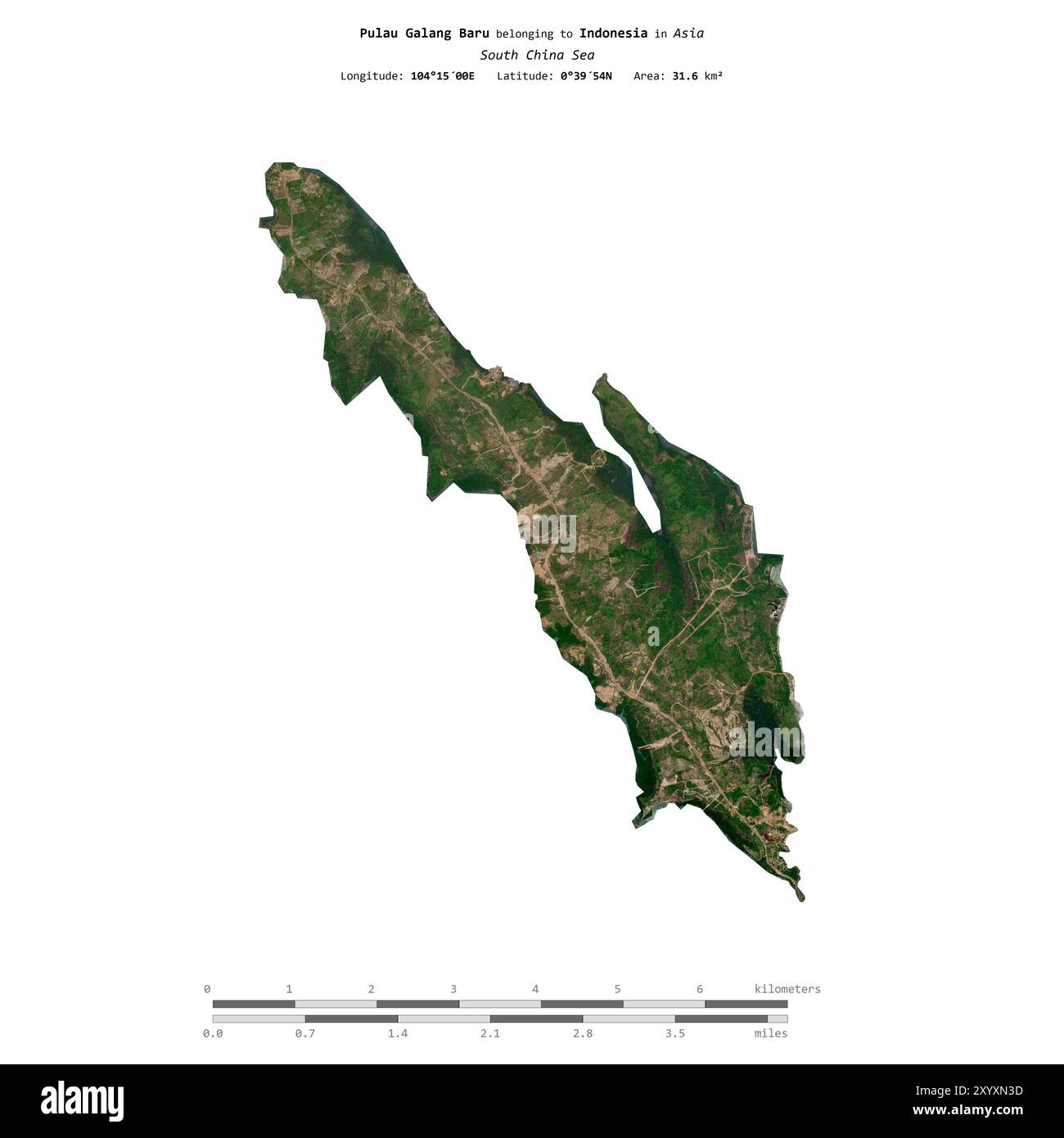Pulau Galang Baru im Südchinesischen Meer, das zu Indonesien gehört, isoliert auf einem Satellitenbild, das am 25. April 2021 mit Entfernungsskala aufgenommen wurde Stockfoto