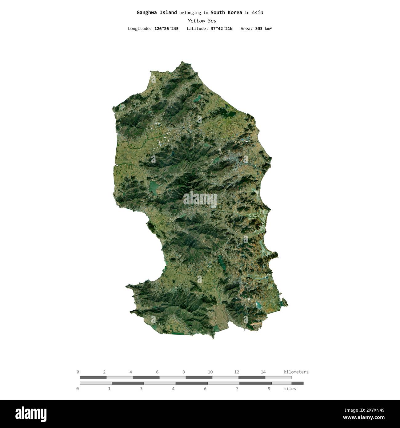 Die Insel Ganghwa im Gelben Meer, die zu Südkorea gehört, wurde auf einem Satellitenbild vom 16. Juni 2023 mit Entfernungsskala isoliert Stockfoto