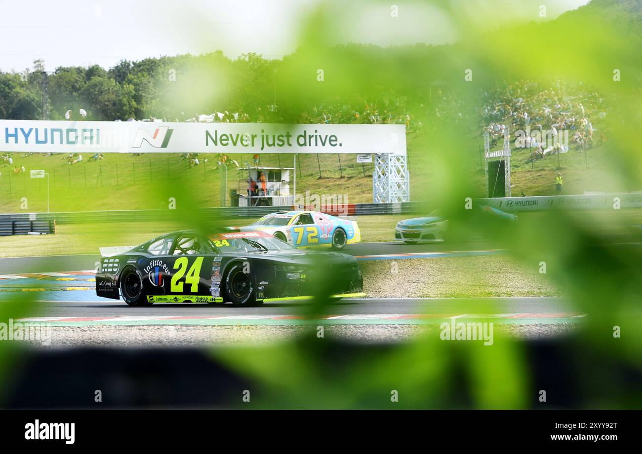 Most, Tschechische Republik. 31. August 2024. Vittorio Ghirelli (Italien) tritt am 31. August 2024 an einem Rennen der NASCAR Whelen Euro Series in Most, Tschechien, an. Quelle: Jan Stastny/CTK Photo/Alamy Live News Stockfoto