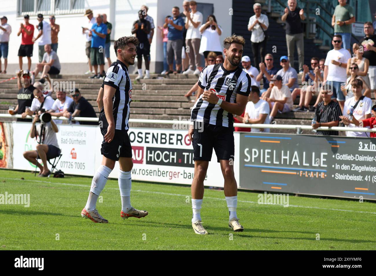 Villingen Schwenningen, Deutschland. 31. August 2024. Galnzvolles Comeback: Tevfik Ceylan (FC 08 Villingen) trifft vom Punkt und ist Vorbereiter für sein Team beim Spiel der Fussball-RL SW 24-25:6. Sptg: FC 08 Villingen vs Eintracht Frankfurt U21 Credit: dpa/Alamy Live News Stockfoto