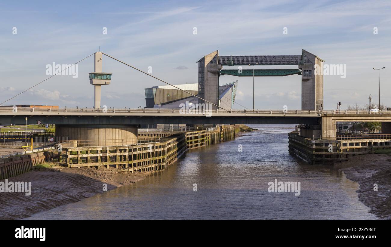 Blick von der Scale Lane Swing Bridge in Richtung Myton Bridge, Kingston upon Hull, England, Großbritannien Stockfoto