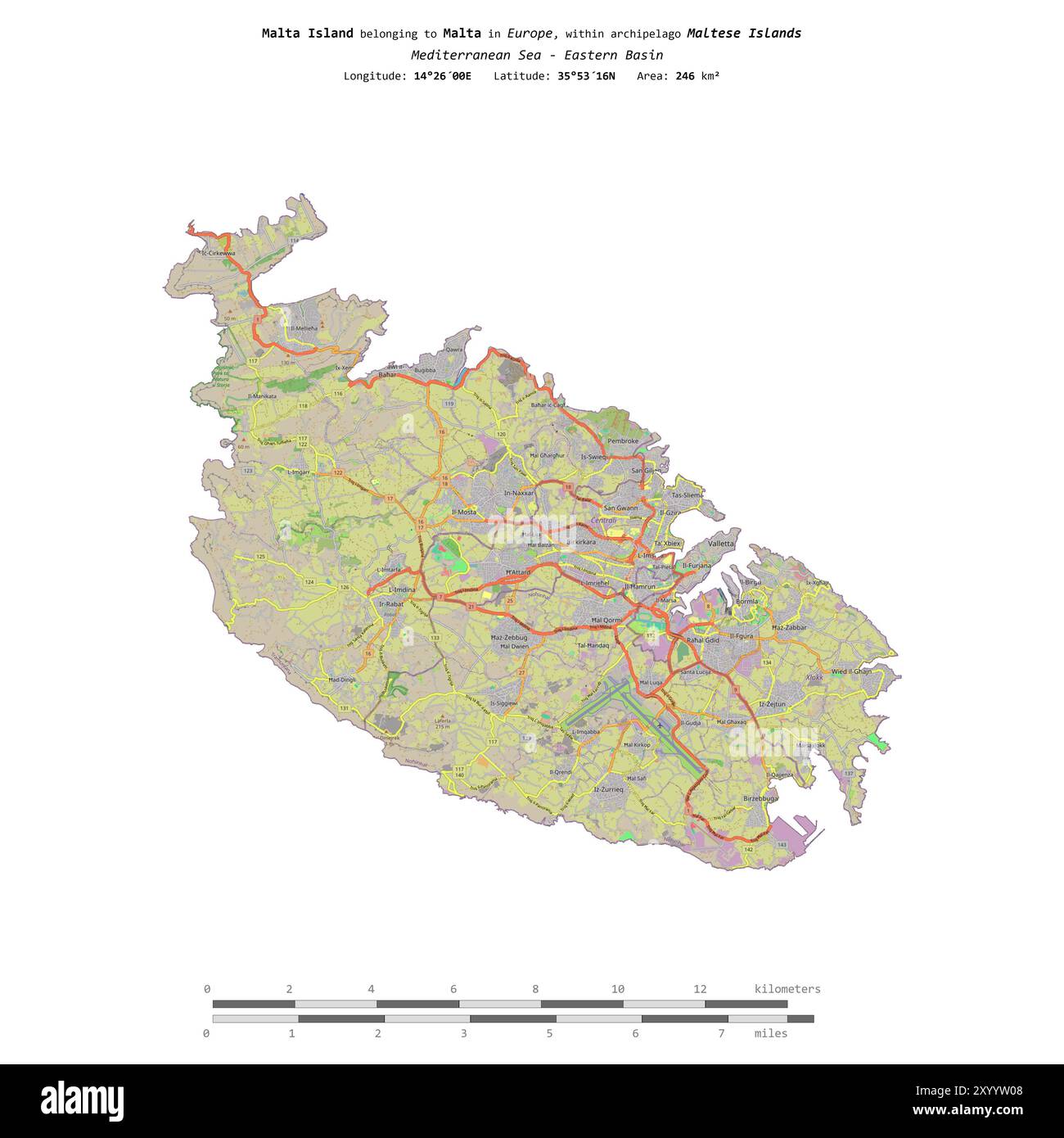 Malta Island im Mittelmeer - Ostbecken, das zu Malta gehört, isoliert auf einer topografischen Karte im OSM-Standard mit Entfernungsskala Stockfoto