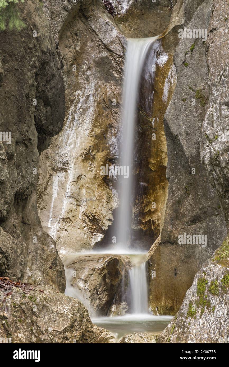 Heckenbach Wasserfall auf dem Kesselberg bei Kochel am See Stockfoto