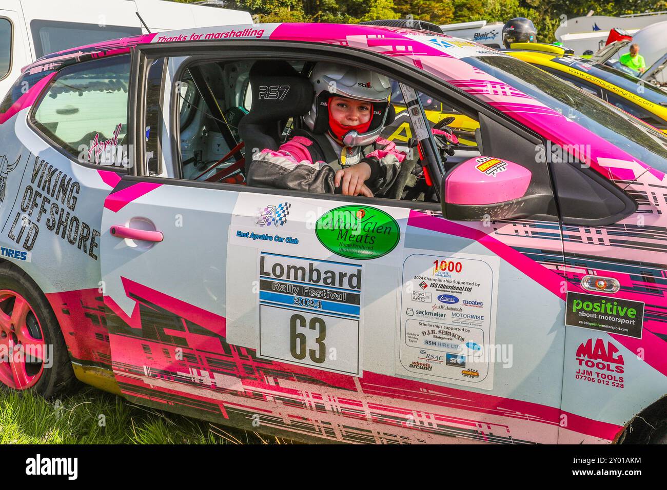 Kilmarnock, Schottland, Großbritannien. 31. August 2024. Kilmarnock, Großbritannien. Sechzig Rallyefahrzeuge mit internationalen und lokalen Teams, aufgeteilt in drei Gruppen, nahmen am Lombard Rally Festival Teil, durch das Waldgut Craufurdland Castle in der Nähe von Kilmarnock, Ayrshire, Schottland. Quelle: Findlay/Alamy Live News Stockfoto