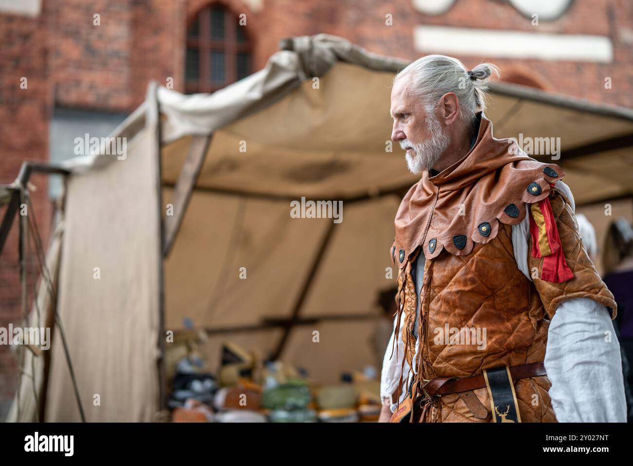 Das jährliche Mittelalterfest in der historischen Kleinstadt Söderköping. Diese idyllische Stadt stammt aus dem Mittelalter und ist ein beliebtes Reiseziel. Stockfoto