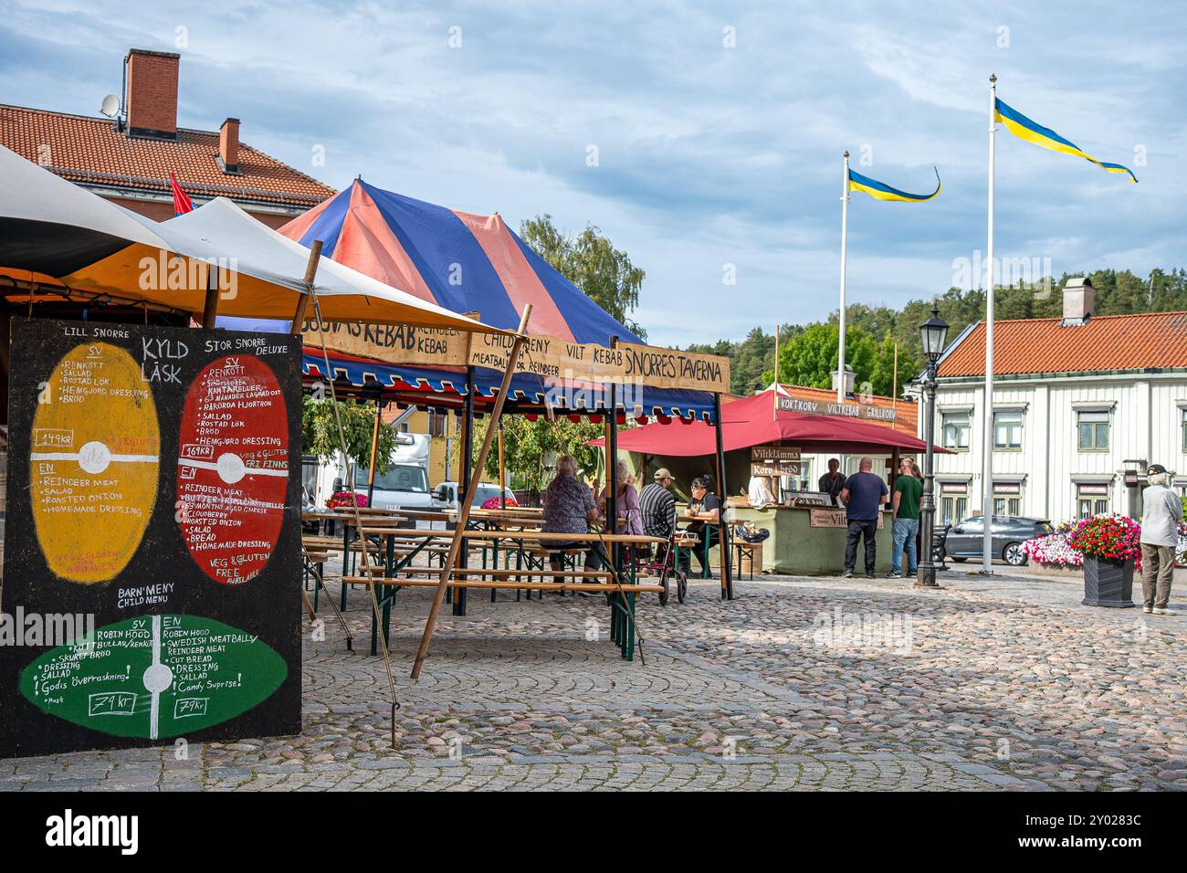 Das jährliche Mittelalterfest in der historischen Kleinstadt Söderköping. Die Stadt stammt aus dem Mittelalter und ist ein beliebtes Reiseziel. Stockfoto