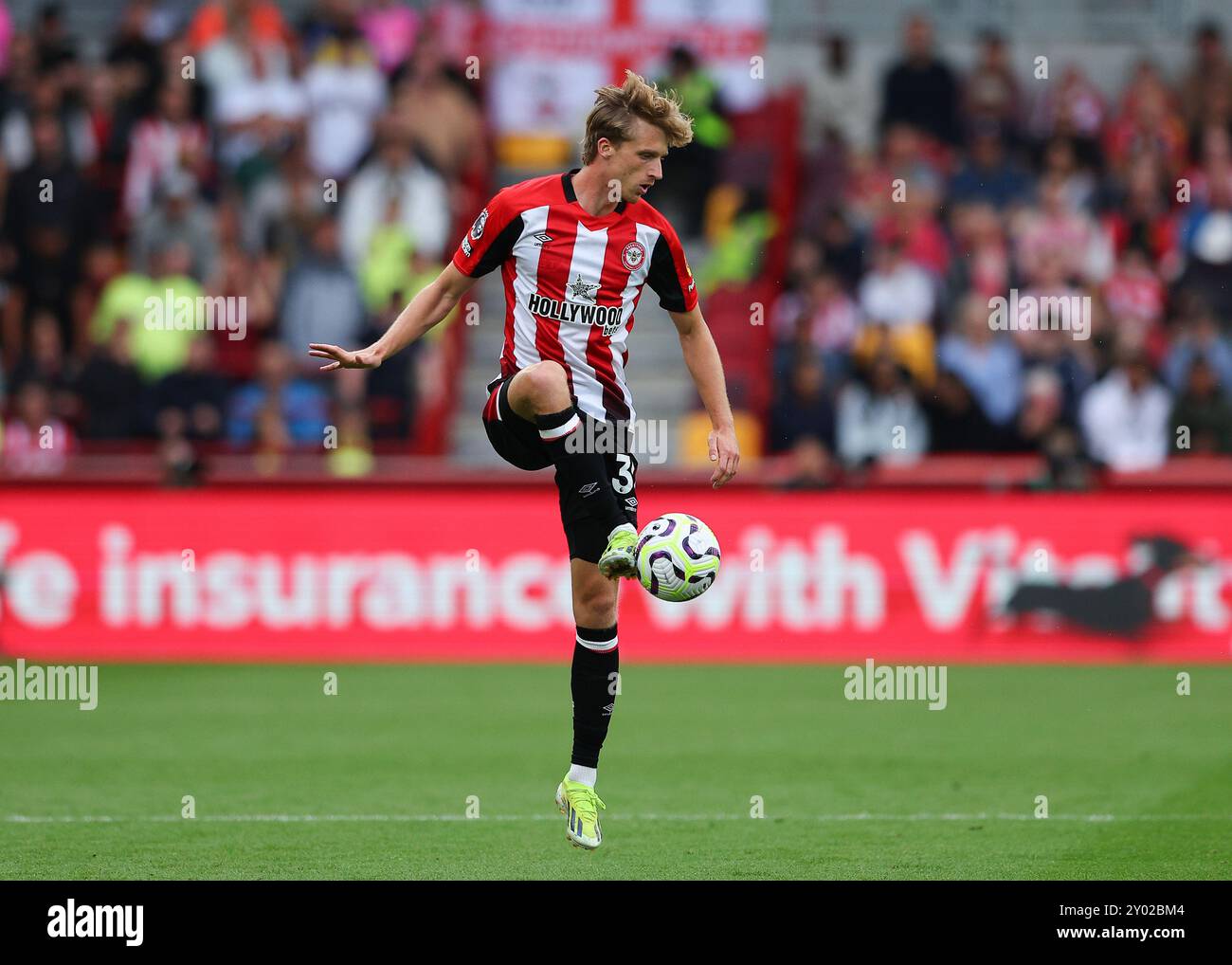 31. August 2024; Gtech Community Stadium, Brentford, London, England; Premier League Football, Brentford gegen Southampton; Mads Roerslev von Brentford Jayden Meghoma aus Brentford Stockfoto
