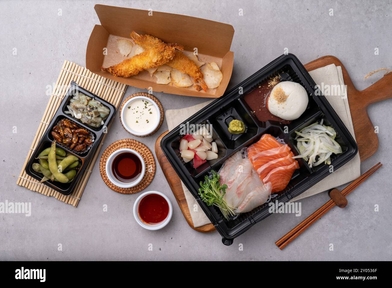 Gereifter Fisch, Plattfisch, Lachs, Sashimi, Thunfischbauchfleisch, Thunfisch-Sashimi, Mochi-ridofu, Sashimi Stockfoto