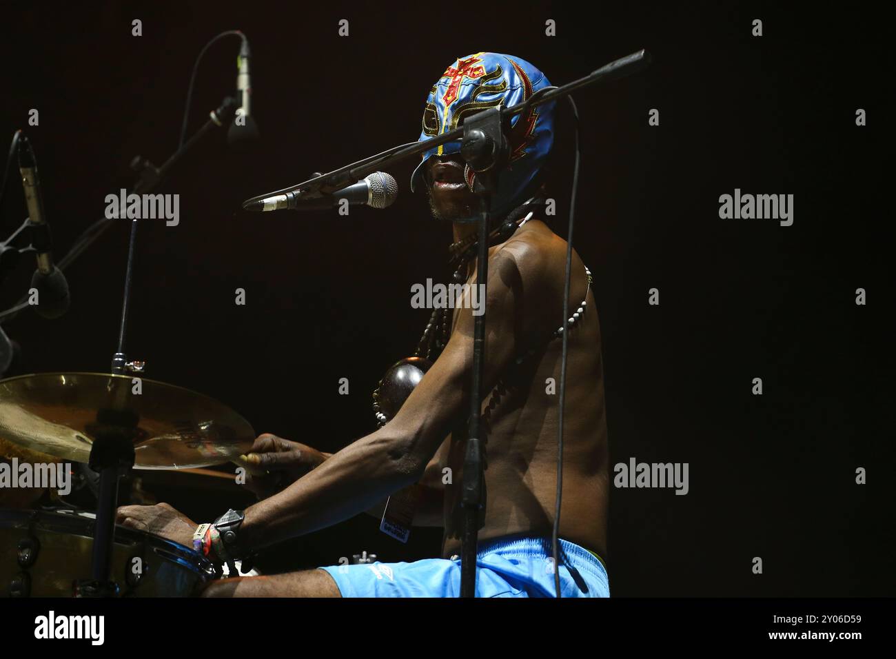 Jupiter & Okwess treten beim HEUTIGEN Festival 2024 am 31. August 2024 in Turin auf. Stockfoto