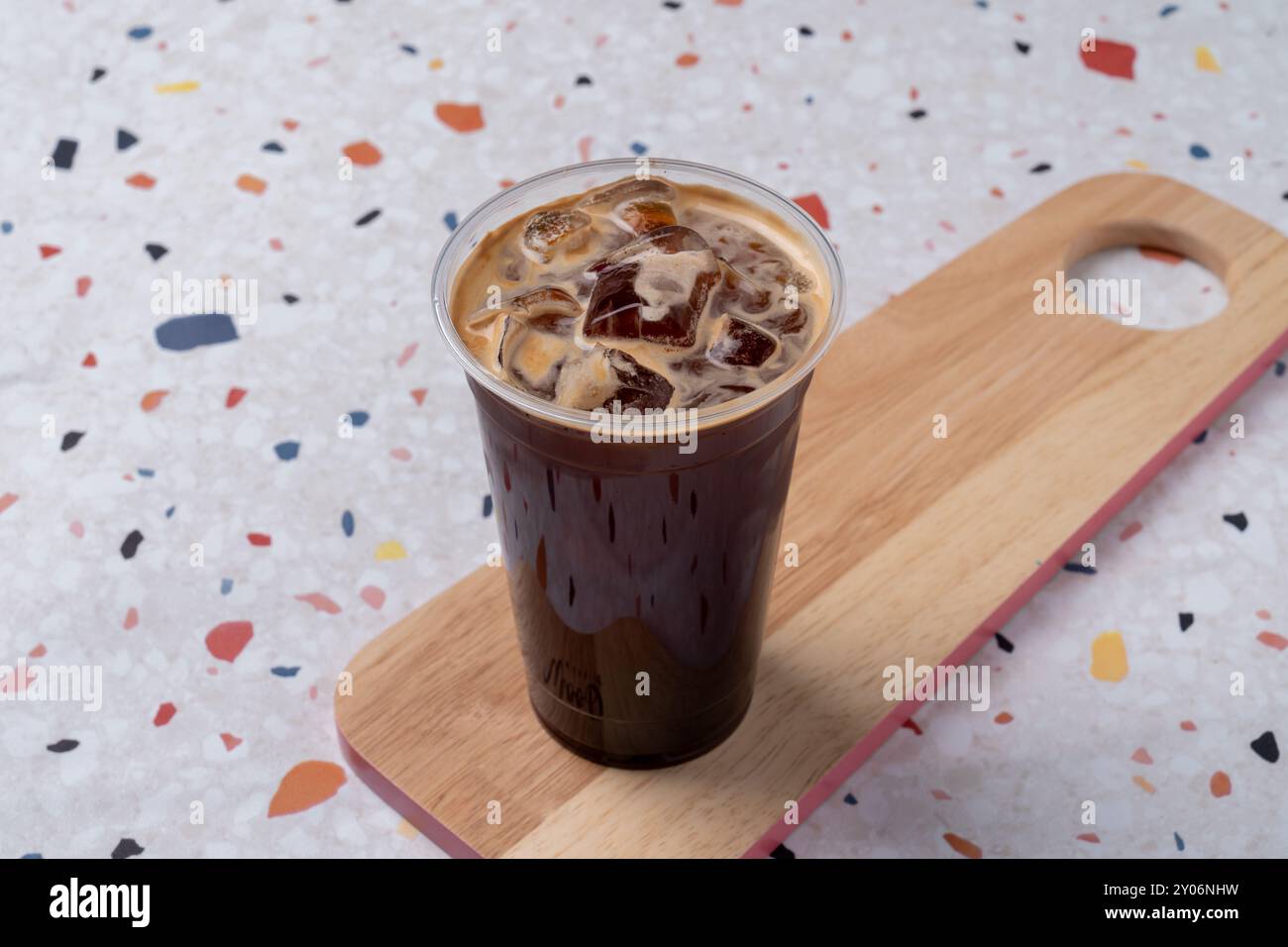 Calua, Macchiato, Kuchen, Schokolade, Schlagsahne, castella, Zitrone, Ade, Erdbeere, Oreo, Shake, Eis, Americano, Kaffee, Eis, cafe Stockfoto
