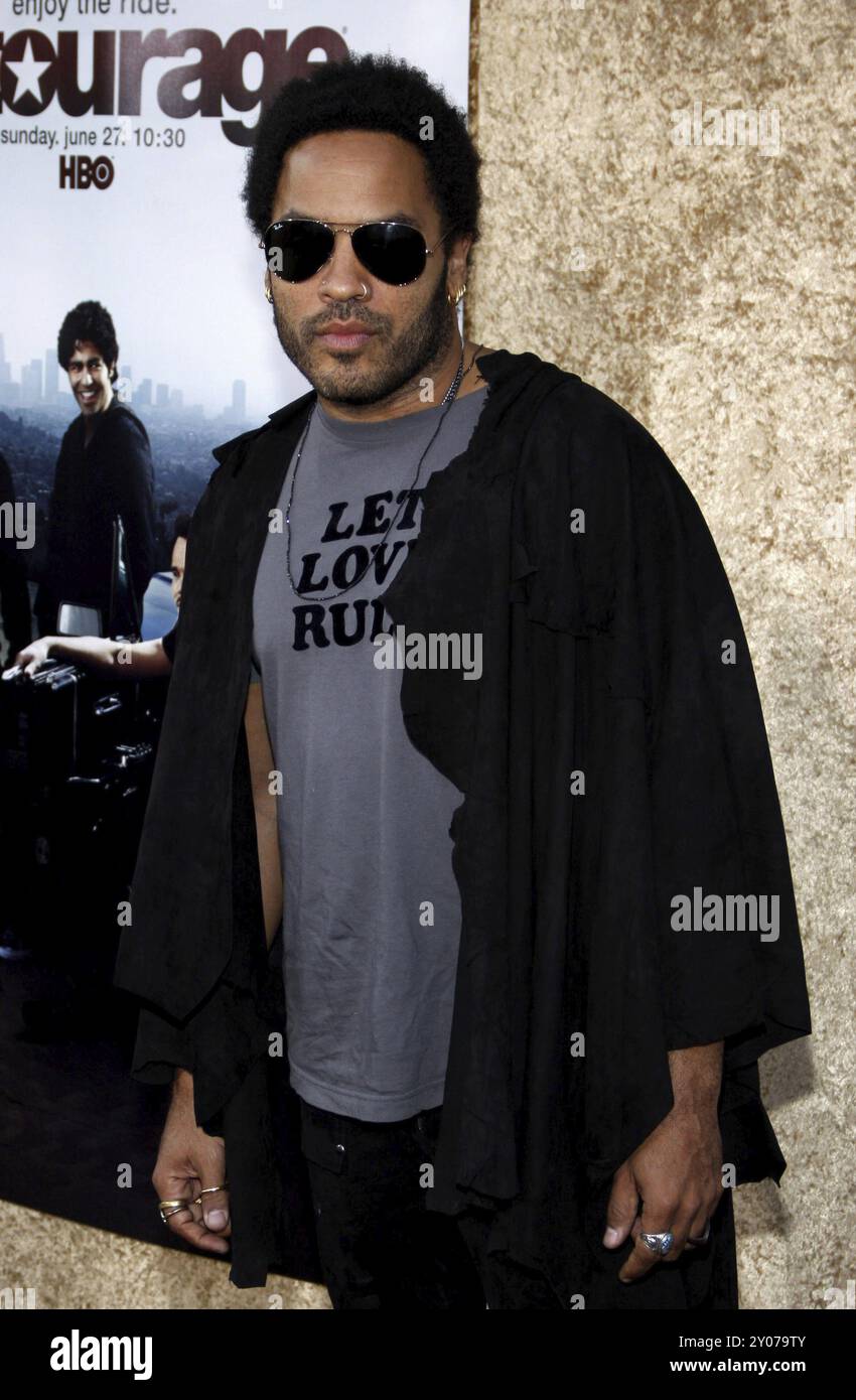 Lenny Kravitz bei der Premiere der „Entourage“-Saison 7 von HBO, die am 16. Juni 2010 in den Paramount Studios Lot in Hollywood stattfand. Kredit: Lumeimages.com Stockfoto