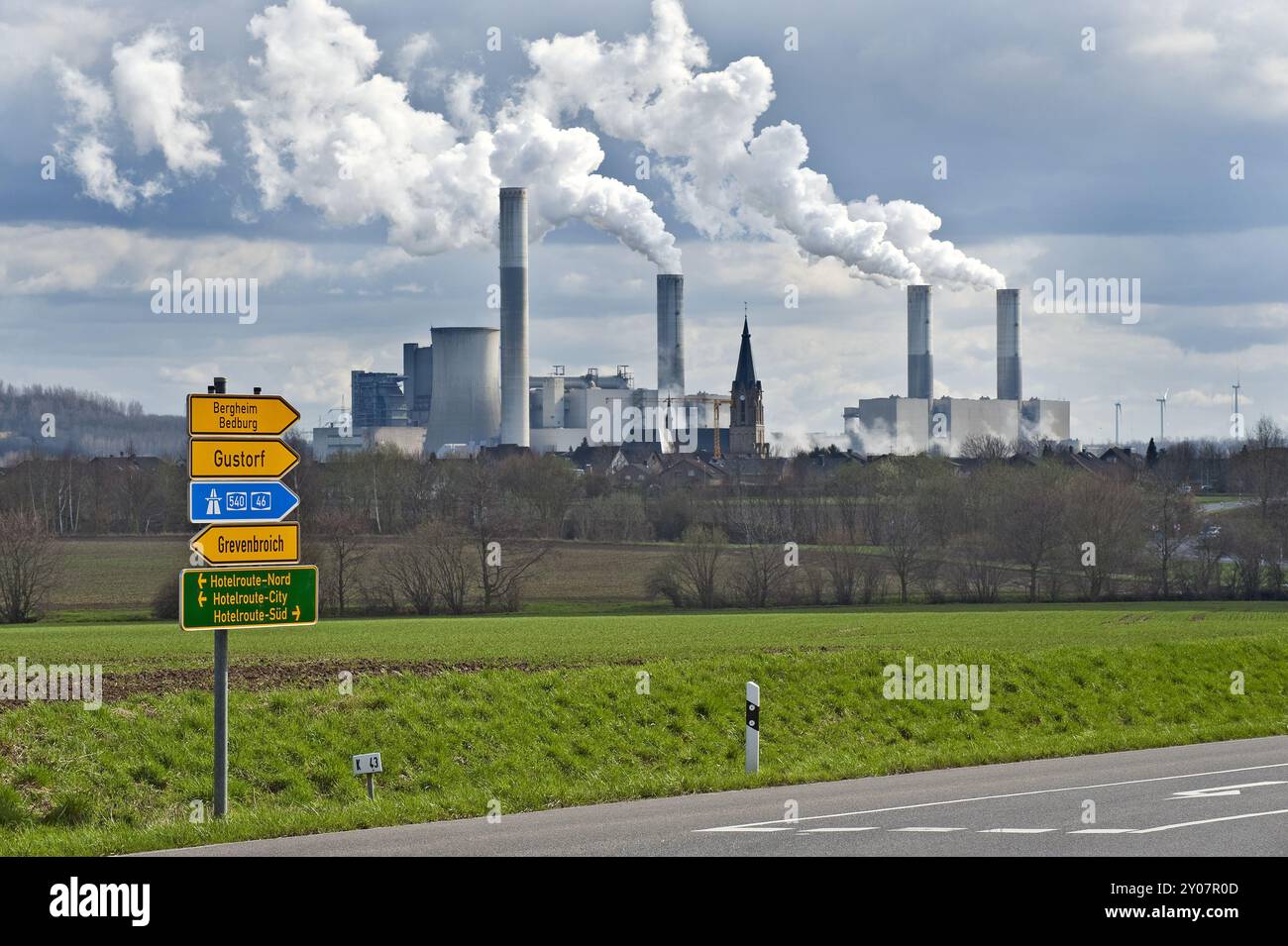 Kraftwerk im Rheinischen Braunkohlebergbaugebiet Stockfoto