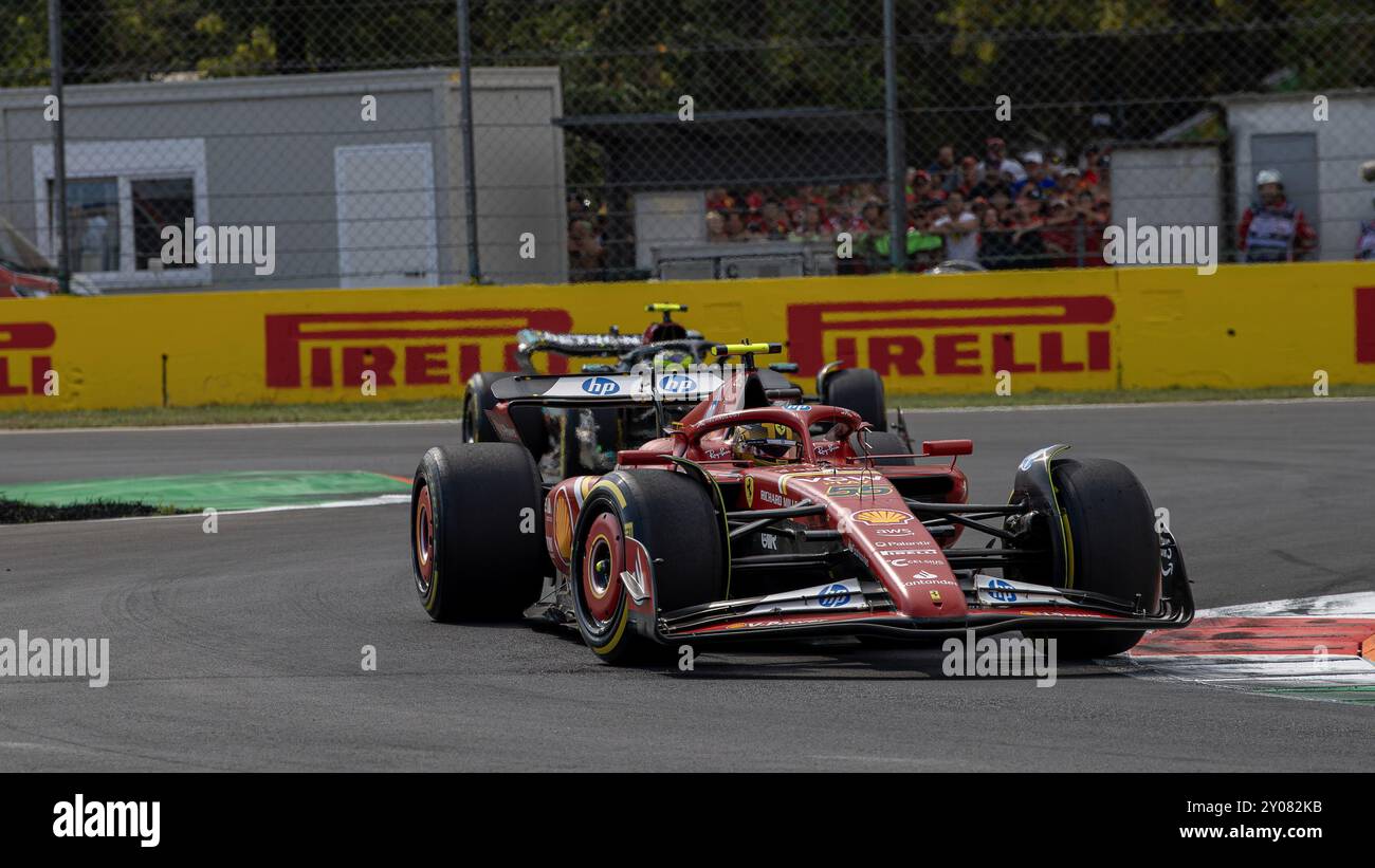 Monza, Italien. September 2024. NÂ°55 Carlos Sainz MEX Scuderia Ferrari während der Formel 1 - Pirelli Gran Premio d'Italia 2024 - Rennen, Formel-1-Meisterschaft in Monza, Italien, 01. September 2024 Credit: Independent Photo Agency Srl/Alamy Live News Stockfoto