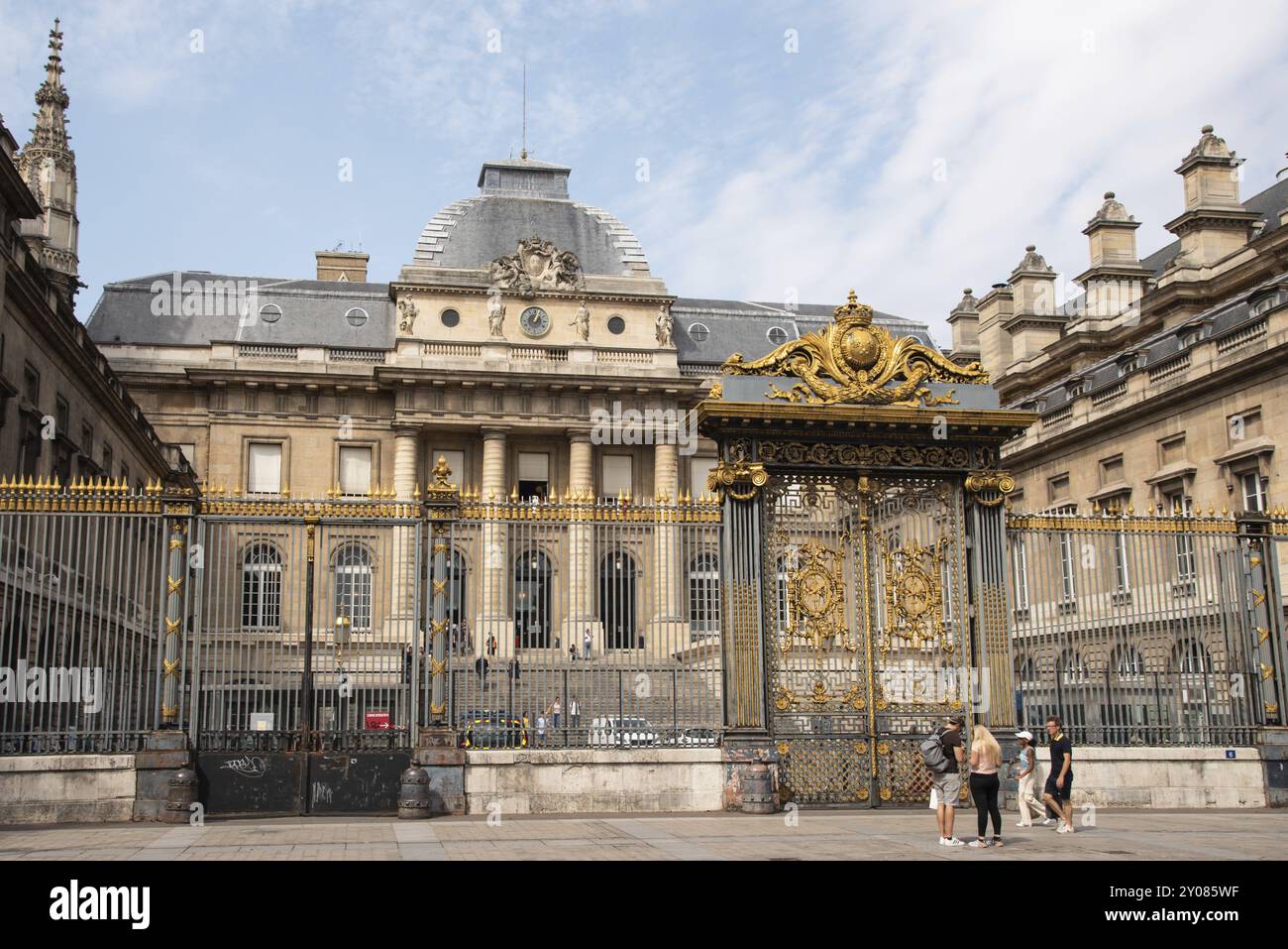 Paris, Frankreich. August 2022. Conciergerie und Tour d'Horloge Palais Justice in Paris Stockfoto