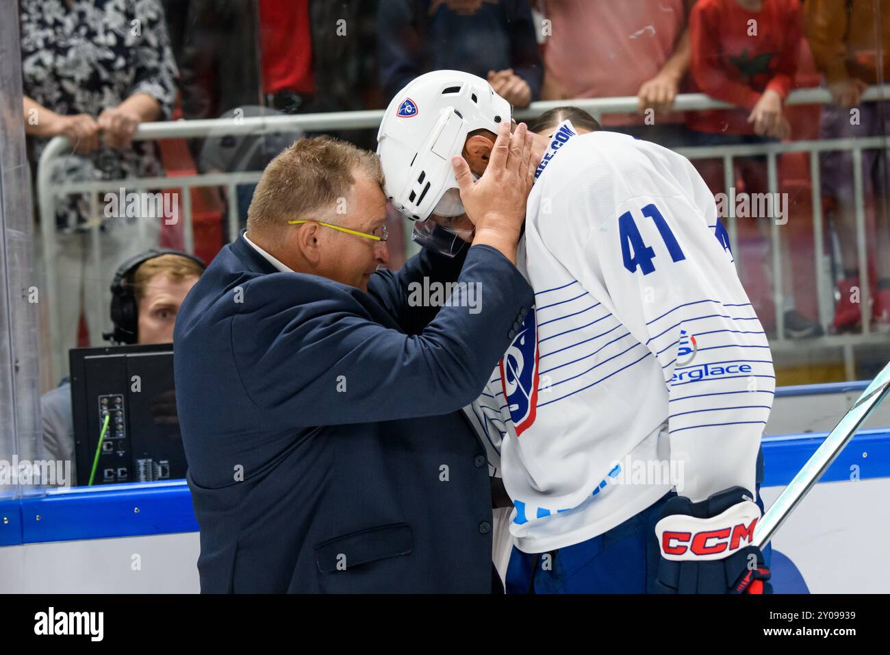 RIGA, Lettland. September 2024. IIHF das Finale des olympischen Eishockeyspiels der Männer zwischen Lettland und Frankreich. Quelle: Gints Ivuskans/Alamy Live News Stockfoto