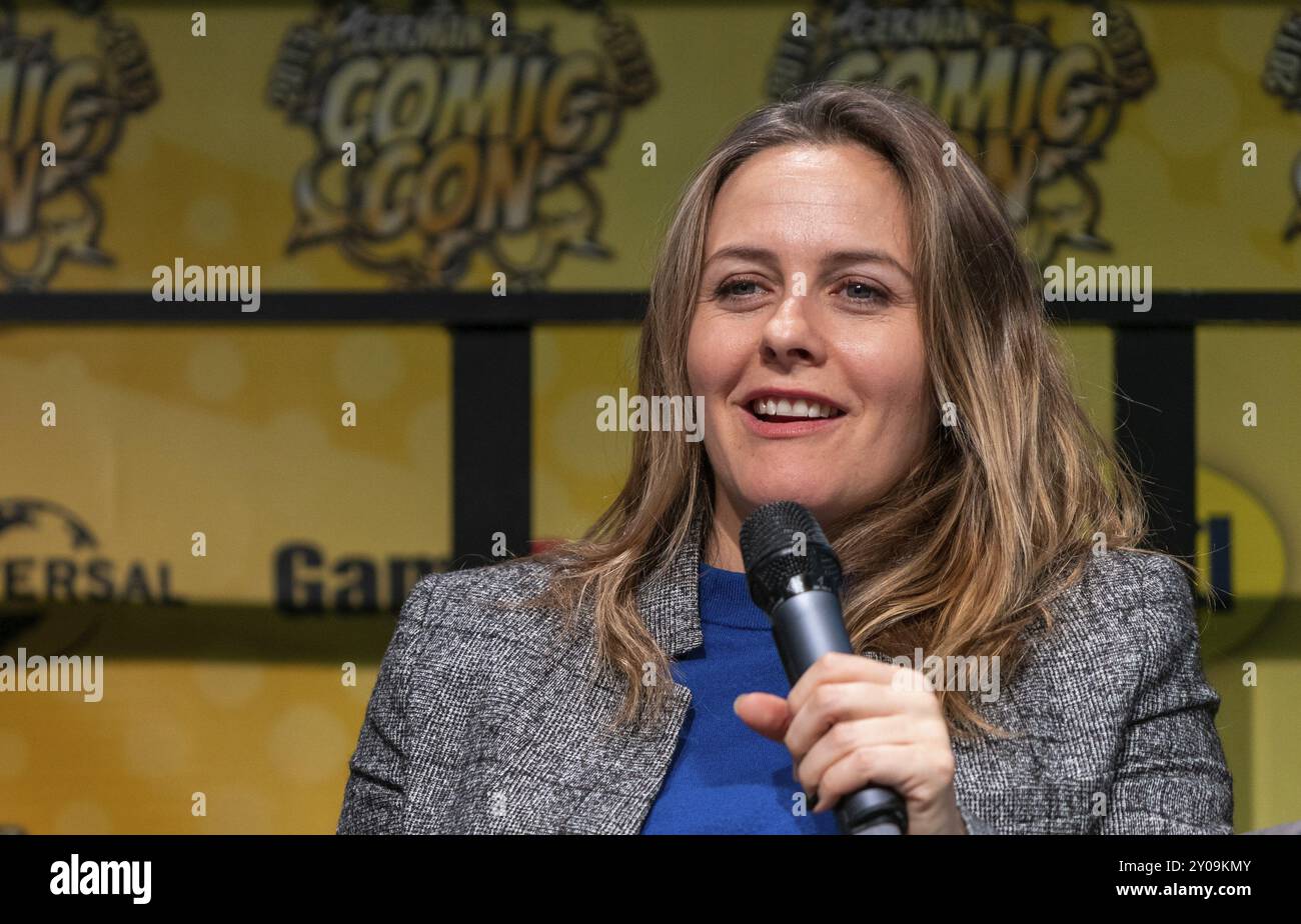 DORTMUND, 7. Dezember 2019: Alicia Silverstone (*1976, US-amerikanische Schauspielerin, Clueless, Batman & Robin) spricht über ihre Erfahrungen im Film Stockfoto