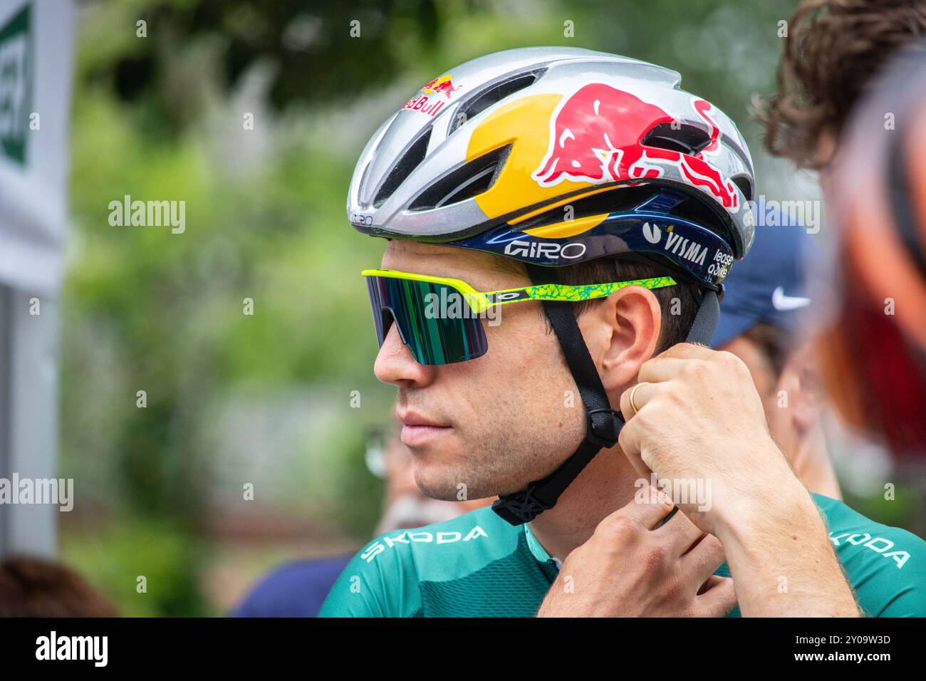 Infiesto, Spanien. September 2024 - Radfahrer Wout Van Aert vom Team Visma Lease a Bike. Vuelta Ciclista A España 2024. Quelle: Javier Fernández Santiago / Alamy Live News Stockfoto