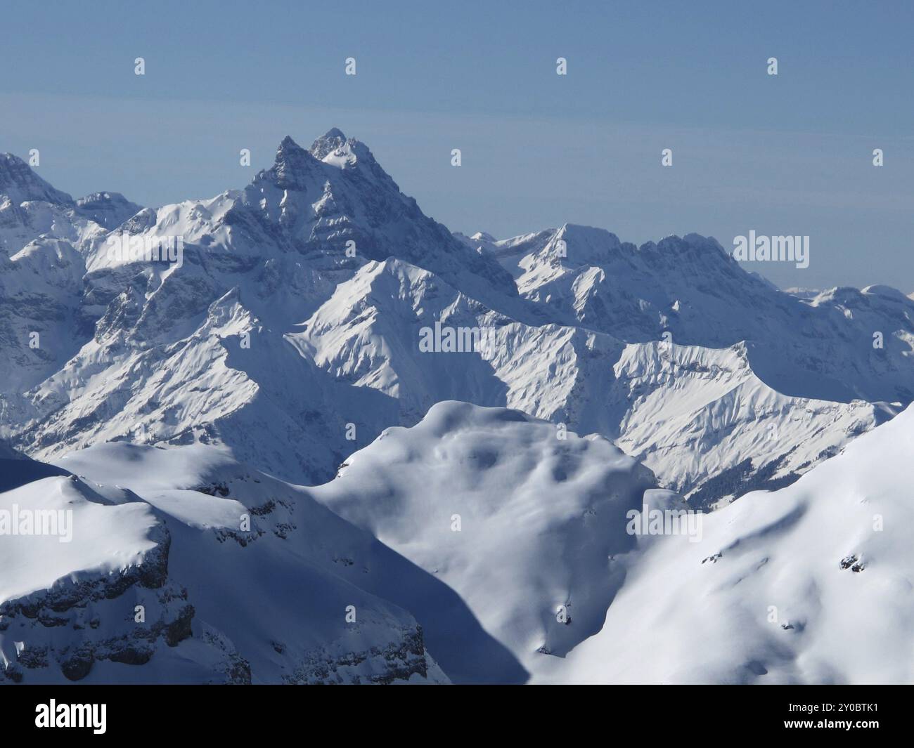 Blick vom Glacier de Diablerets, Mt. Blanc Stockfoto Blick vom Glacier de Diablerets, Mt. Blanc Stockfoto