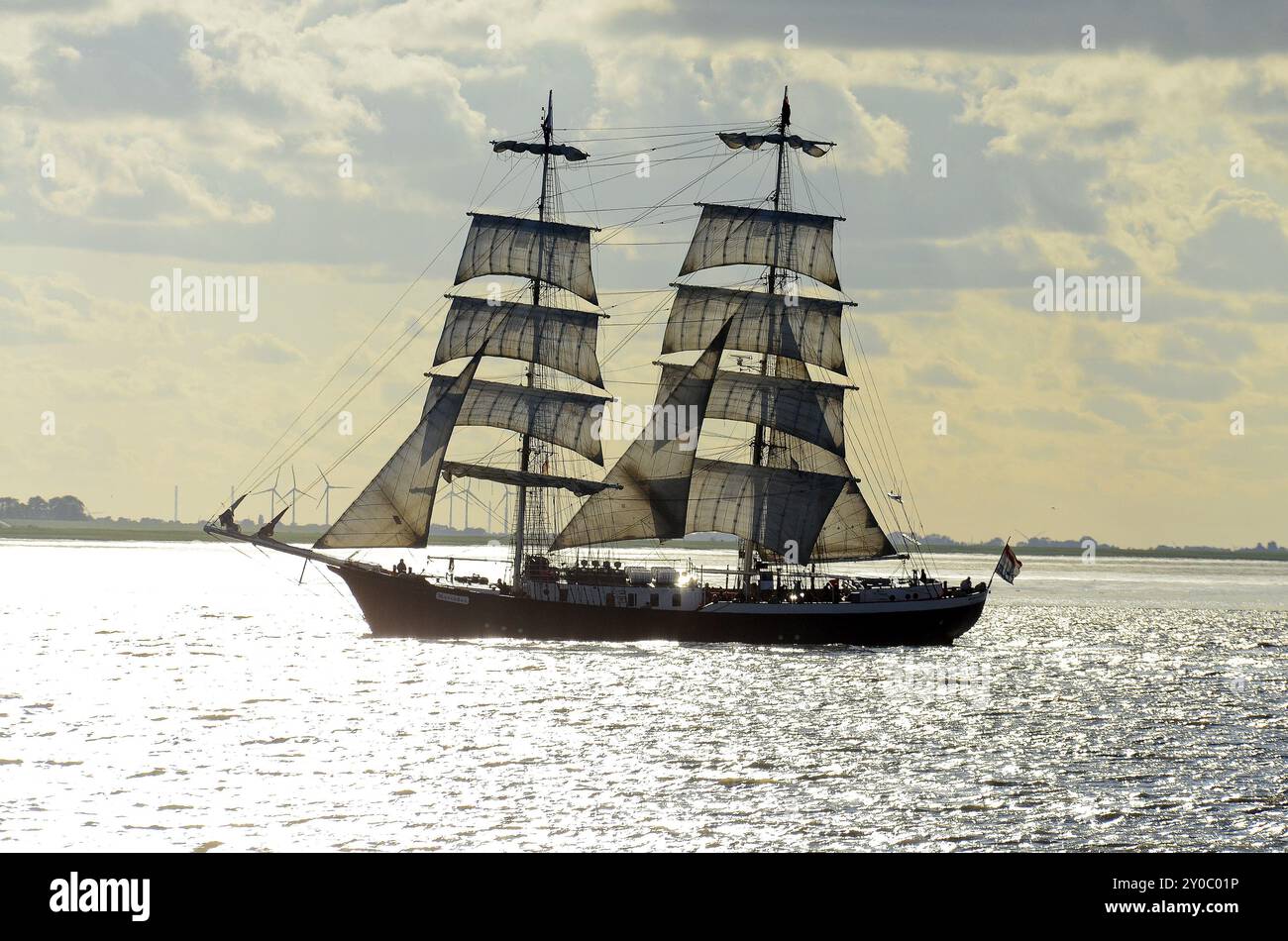 Der Brig Mercedes auf der Weser vor Bremerhaven. Brig Mercedes auf der Weser in Bremerhaven Stockfoto