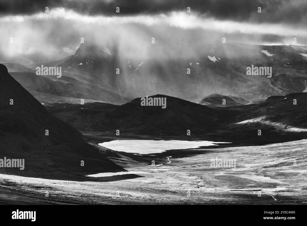 Regendusche in Kebnekaisefjaell, Norrbotten, Lappland, Schweden, September 2012, Europa Stockfoto