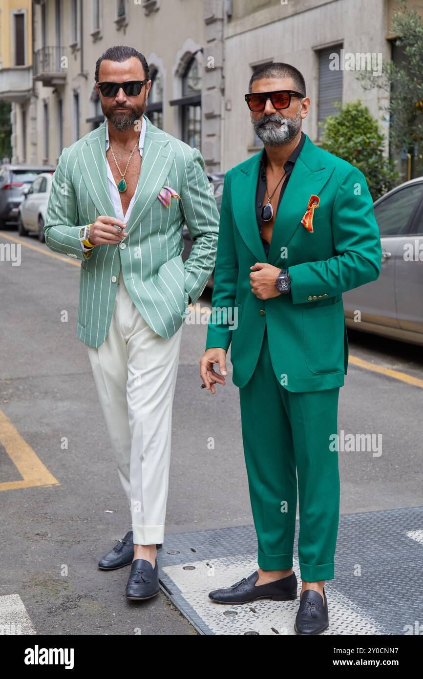 MAILAND, ITALIEN - 15. JUNI 2024: Fadi Koteiche und Ayman Badreddine vor der Modenschau Dolce und Gabbana, Mailand Fashion Week Street Style Stockfoto