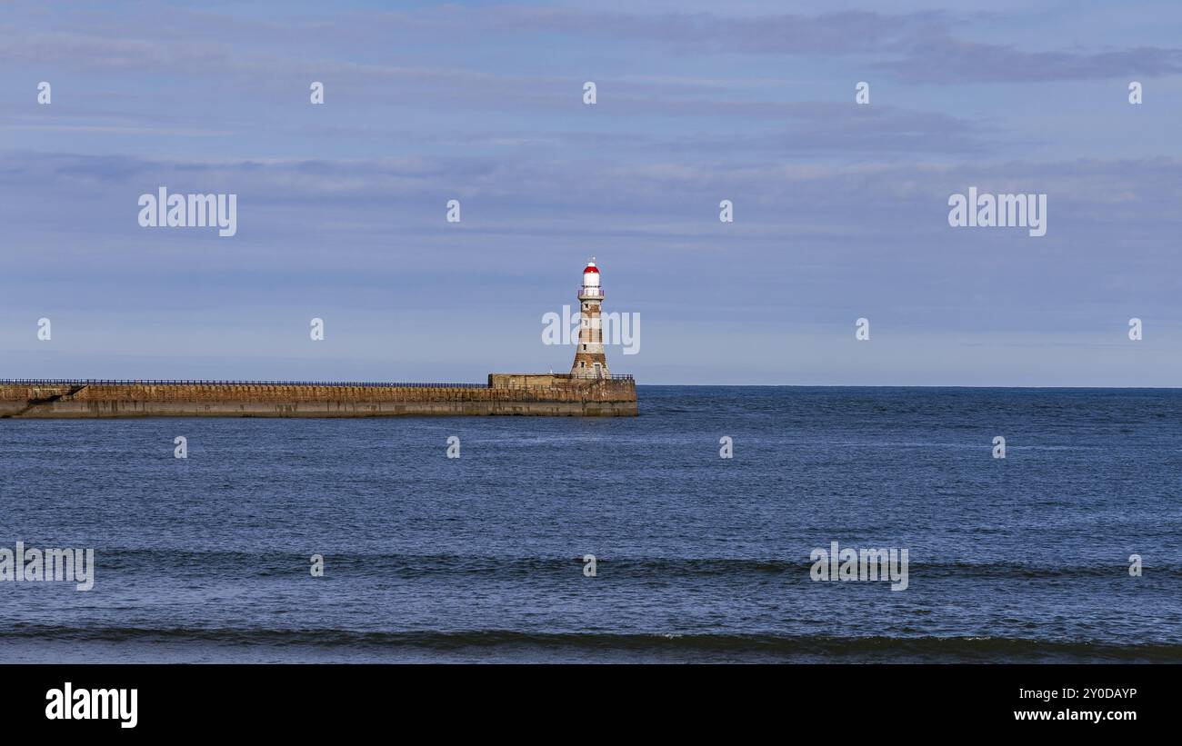 The Roker Pier Lighthouse, Sunderland, Tyne and Wear, England, Großbritannien Stockfoto