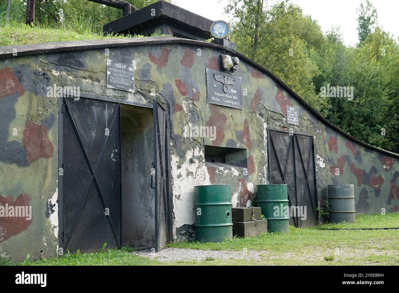 Ludwikowice Klodzkie, Polen - 10. August 2024 - Molke Museum. Eintritt zur Dynamit-Fabrik des Dritten Reiches. Stockfoto