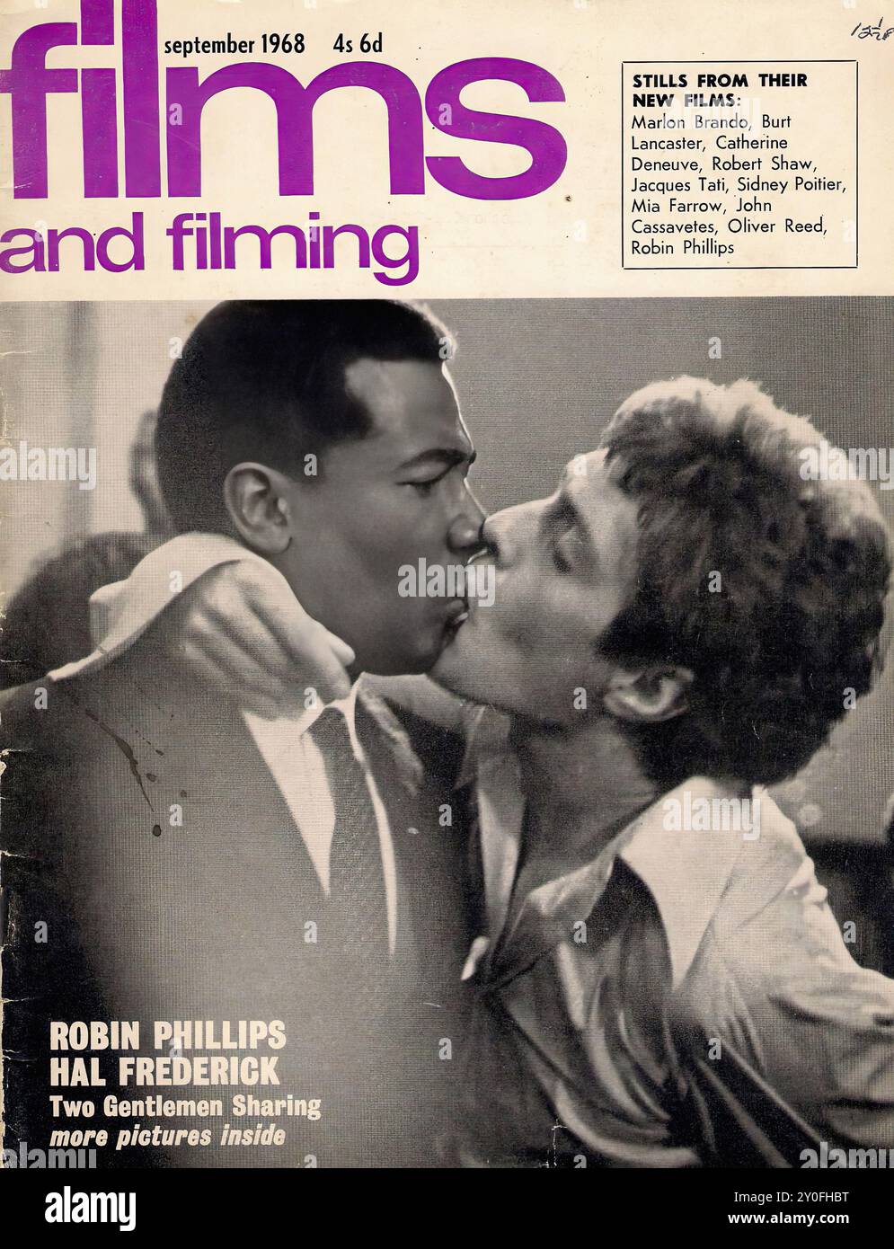Films and Filming Sep 1968 - Vintage Magazine Cover - Fotograf unnow - Text Transkription [ september 1968 4s 6d Filme und Dreharbeiten VON 128 STILLS AUS IHREN NEUEN FILMEN: Marlon Brando, Burt Lancaster, Catherine Deneuve, Robert Shaw, Jacques Tati, Sidney Poitier, Mia Farrow, John Cassavetes, Oliver Reed, Robin Phillips ROBIN PHILLIPS HAL FREDERICK Two Gentlemen Sharing More Pictures Inside ] NUR FÜR REDAKTIONELLE ZWECKE ! Stockfoto