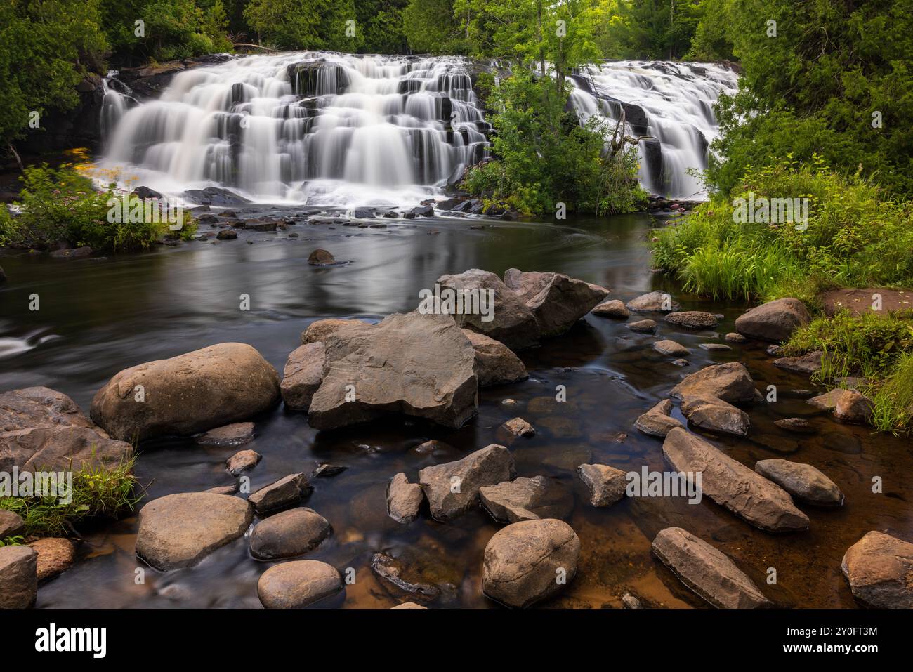 Bond Falls - Eine malerische Wasserfalllandschaft. Stockfoto