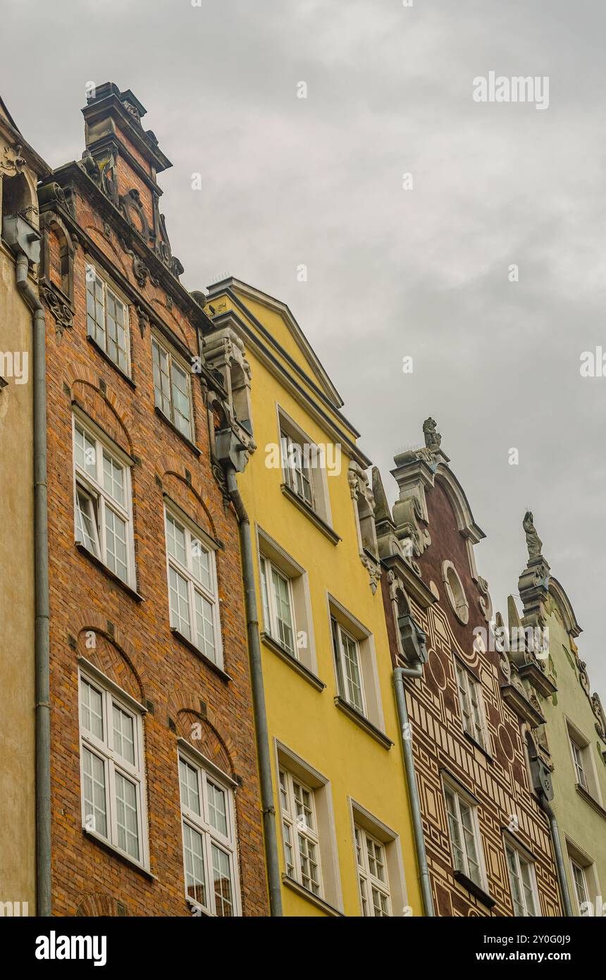Alte Fassade von bunten Häusern in Danzig, Polen. Hochwertige Fotos Stockfoto