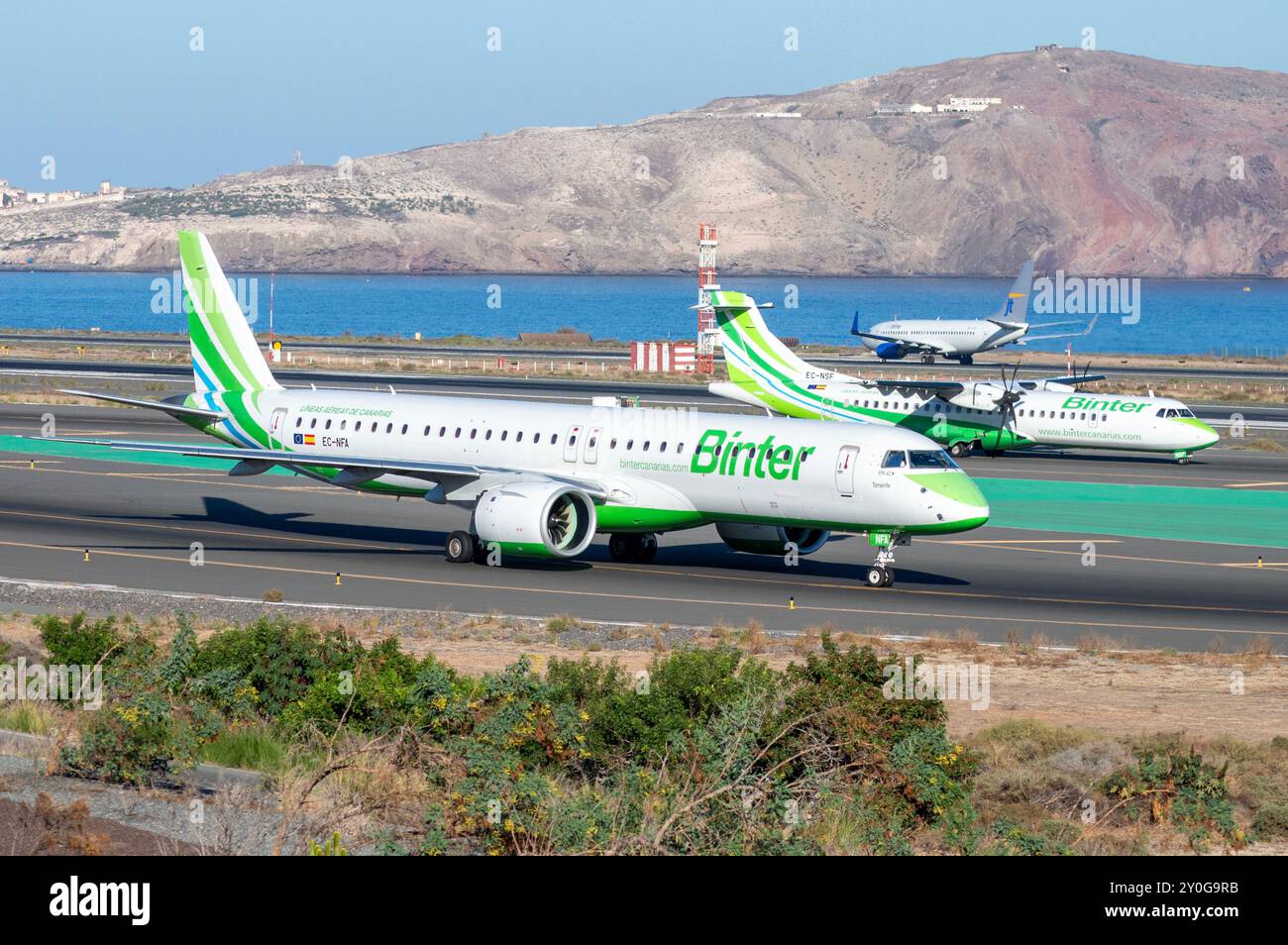 Embraer 195 Flugzeug der Fluggesellschaft Binter Canarias am Flughafen Gran Canaria. Stockfoto