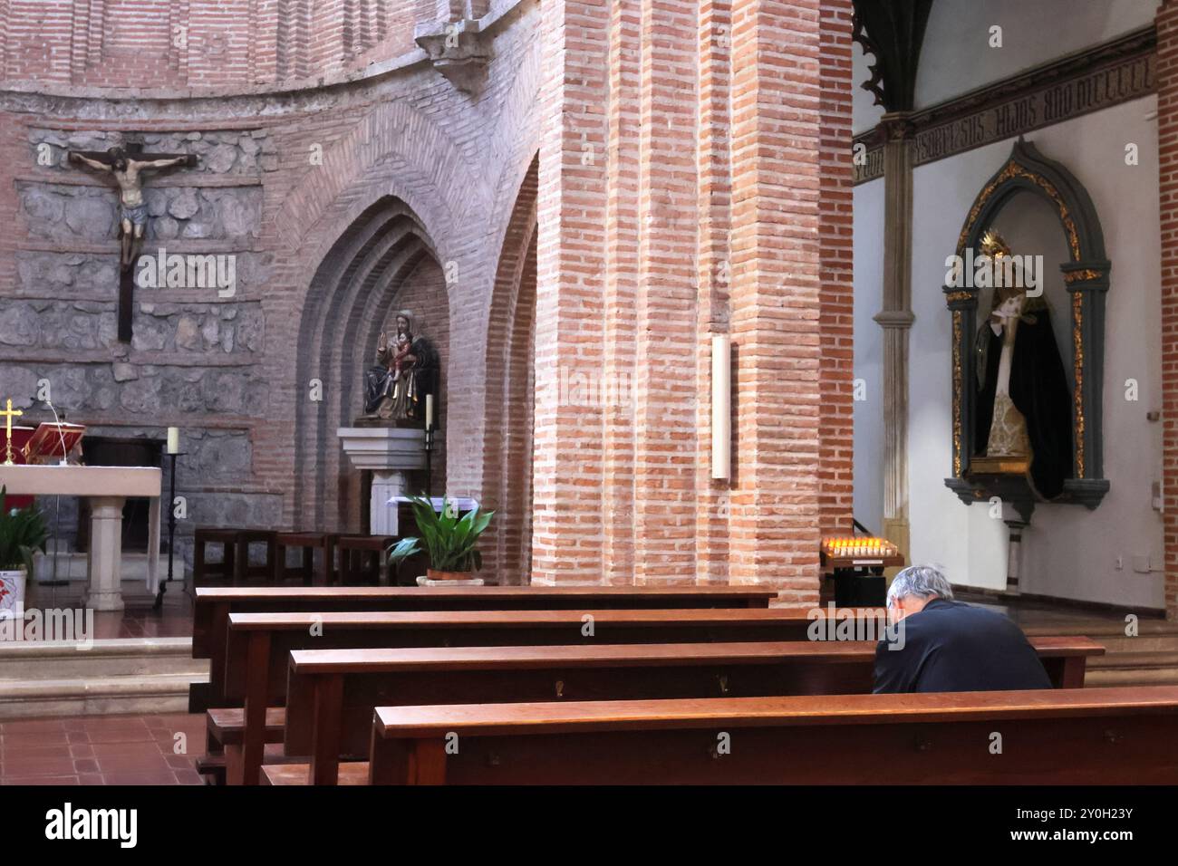 Die Kirche Santiago el Mayor ist eine Kirche in Guadalajara, Spanien Stockfoto