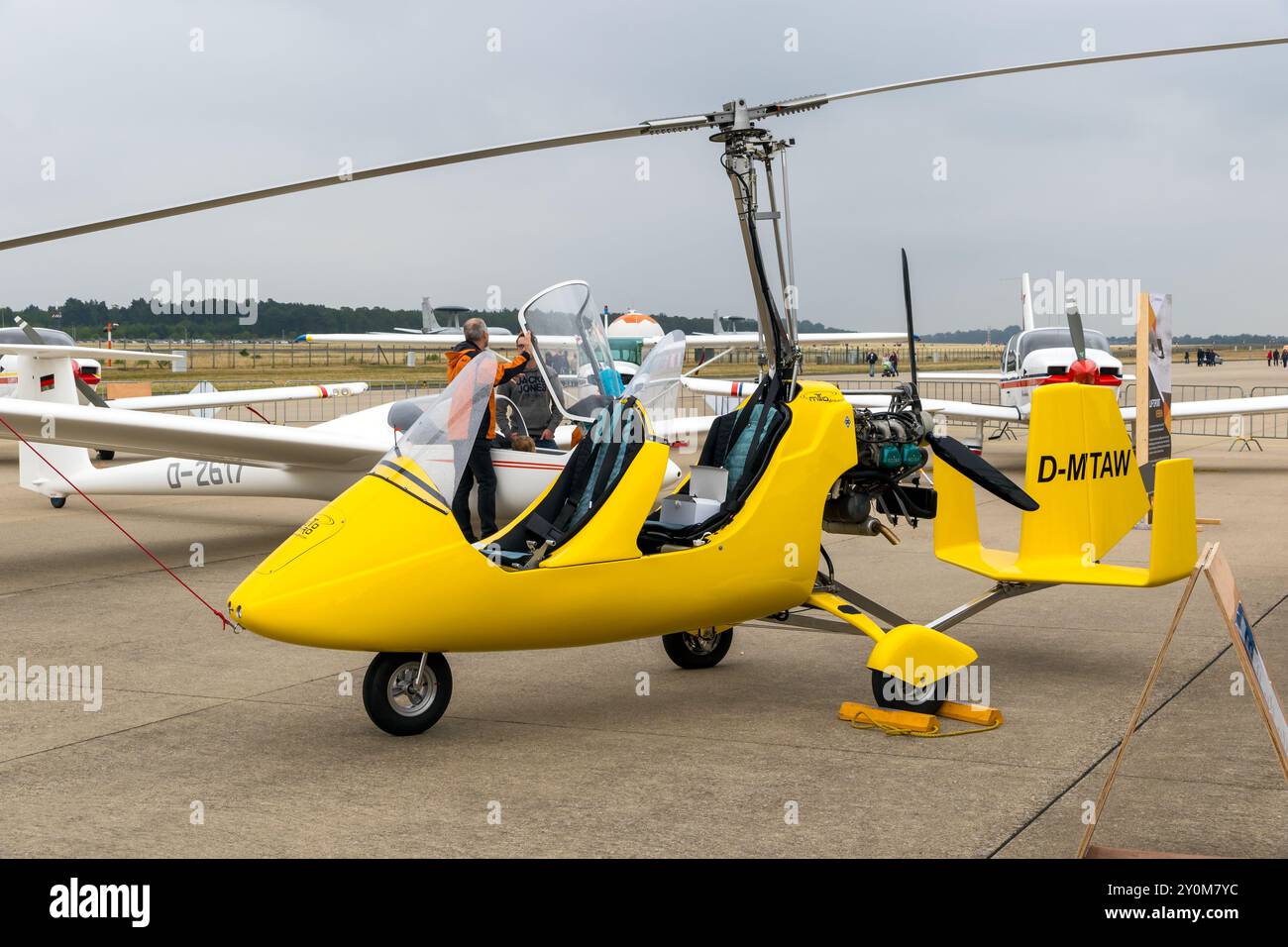 Das Gyroflugzeug MTO Sport auf der NATO-Luftwaffenbasis Geilenkirchen. Deutschland - 2. Juli 2017 Stockfoto
