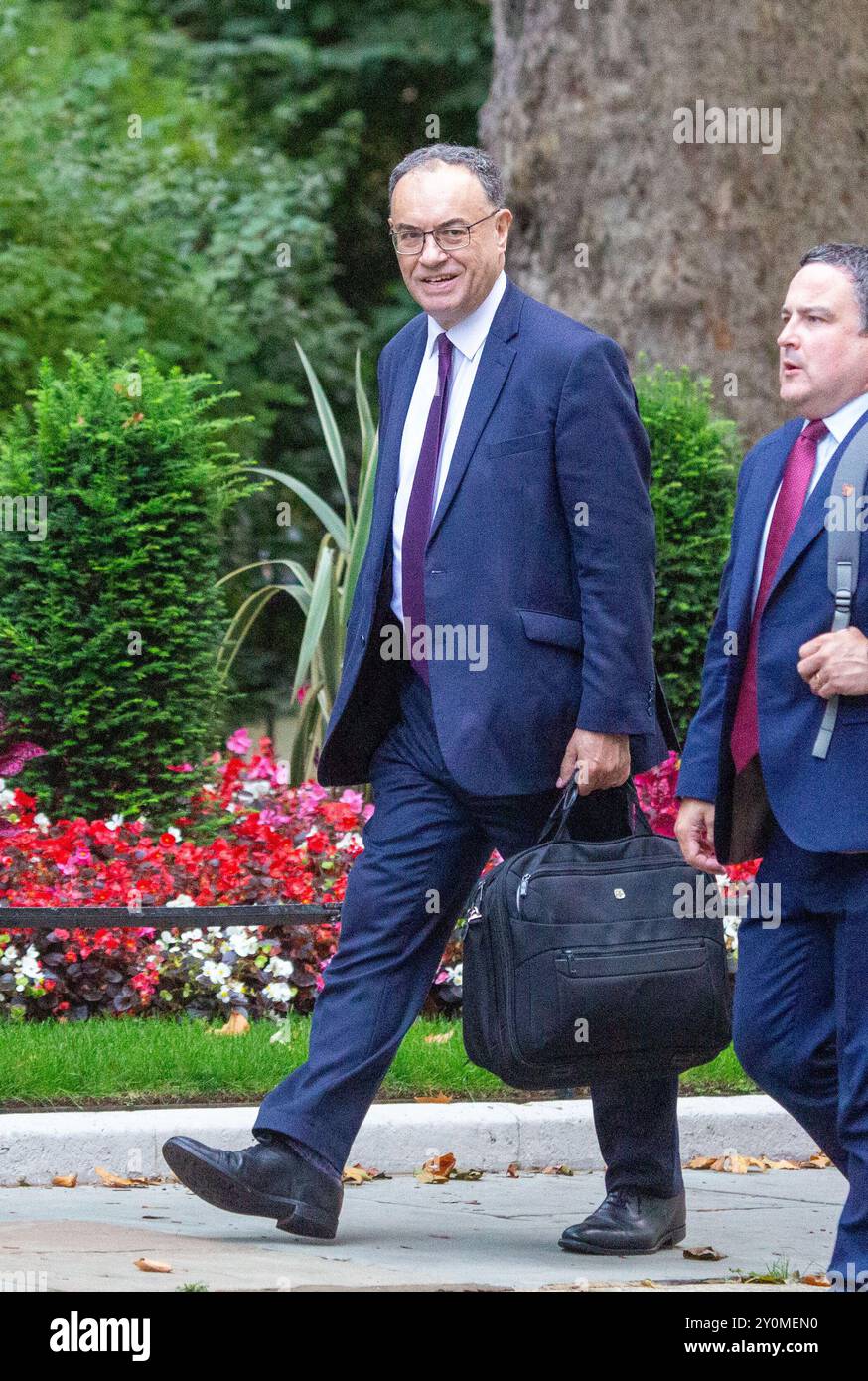 London, England, Großbritannien. September 2024. Der Gouverneur der Bank of England ANDREW BAILEY kommt in der Downing Street 10 an. (Kreditbild: © Tayfun Salci/ZUMA Press Wire) NUR REDAKTIONELLE VERWENDUNG! Nicht für kommerzielle ZWECKE! Stockfoto