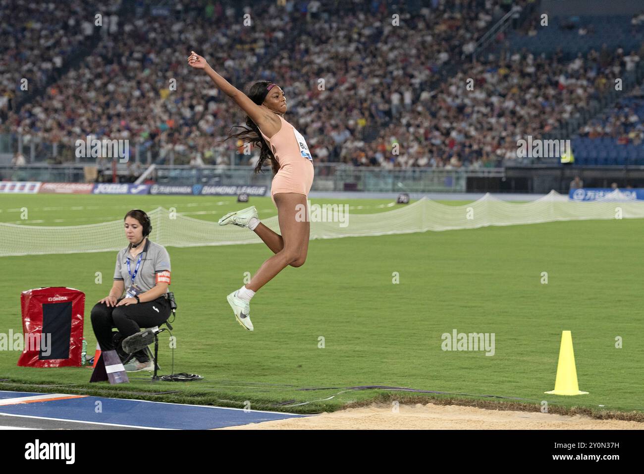 Quanesha Burks (USA) während des Weitsprung-Rennens bei der Golden Gala Pietro Mennea Diamond League Athletics 2024 in Rom, Italien Stockfoto