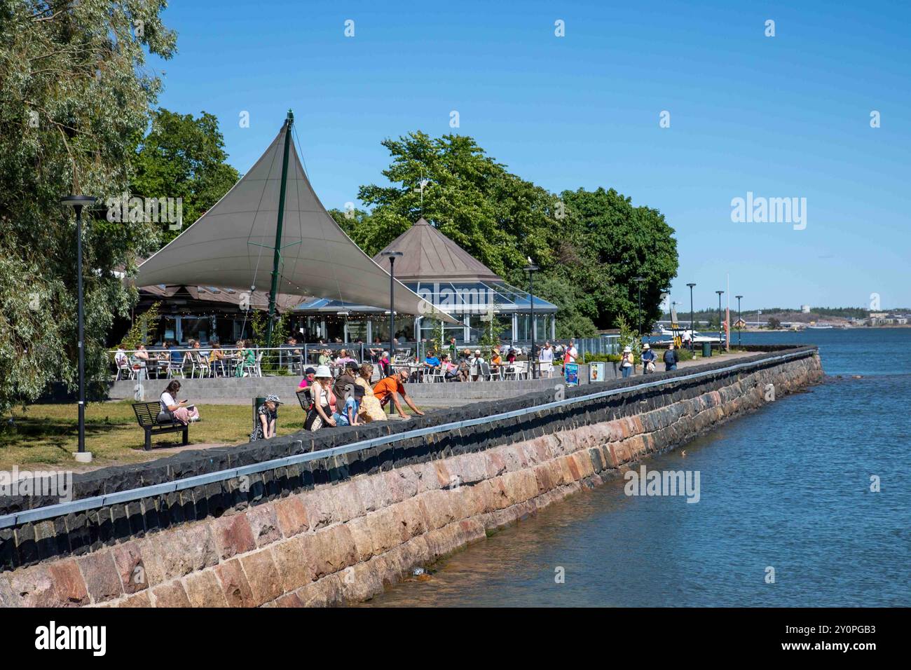 Café Ursula am Wasser in Ehrenströmintie 3 im Bezirk Kaivopuisto in Helsinki, Finnland Stockfoto