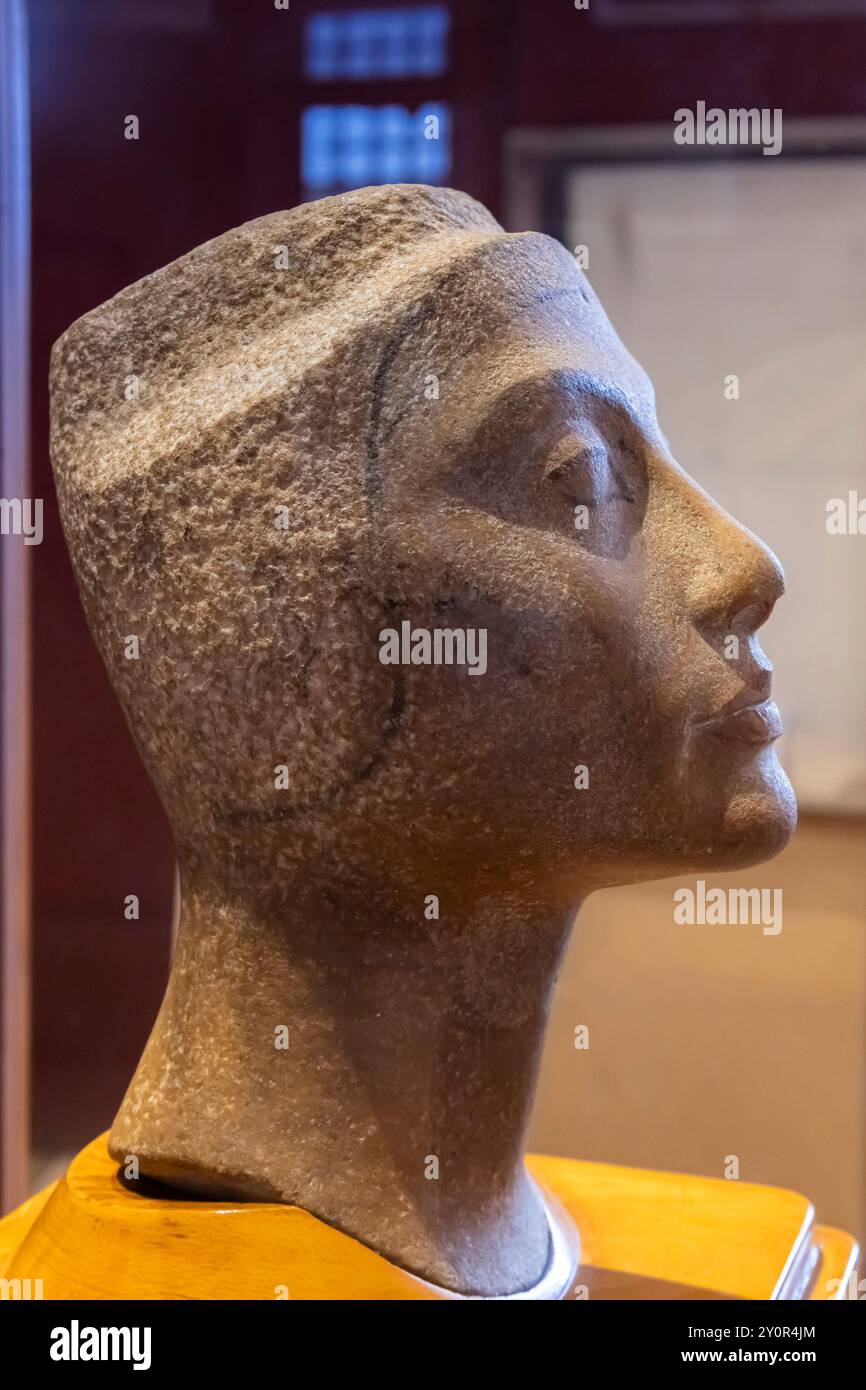 Ägyptisches Museum (Museum Kairo), Leiter von Nefertiti, Ehefrau von König Amenhotep IV., Tell el Amarna, Kairo, Ägypten, Nordafrika, Afrika Stockfoto