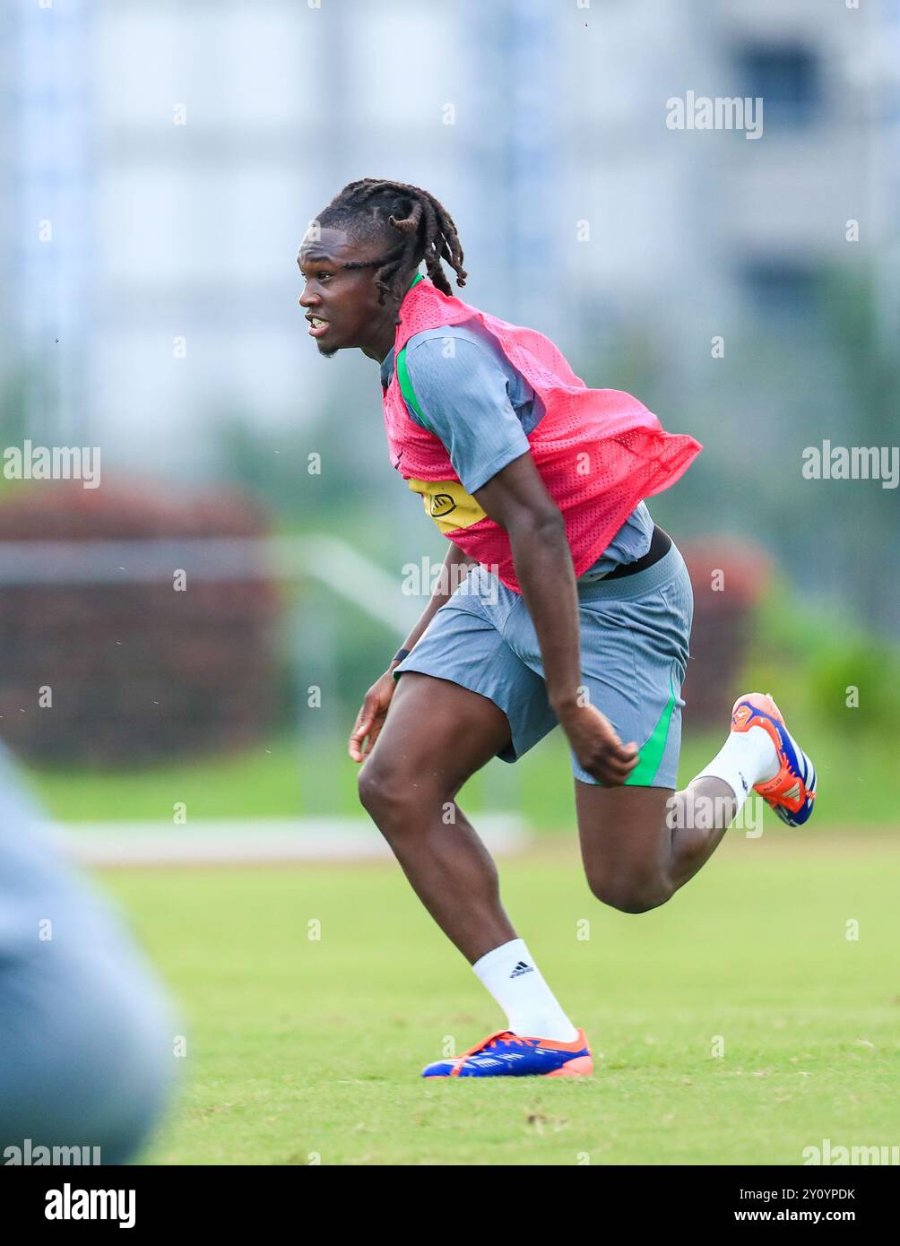 Akwa Ibom State, Nigeria, 3. September 2024, Nigeria Training Session. AFCON 2025 Qualifikation. Calvin Bassey. Quelle: Victor Modo Stockfoto