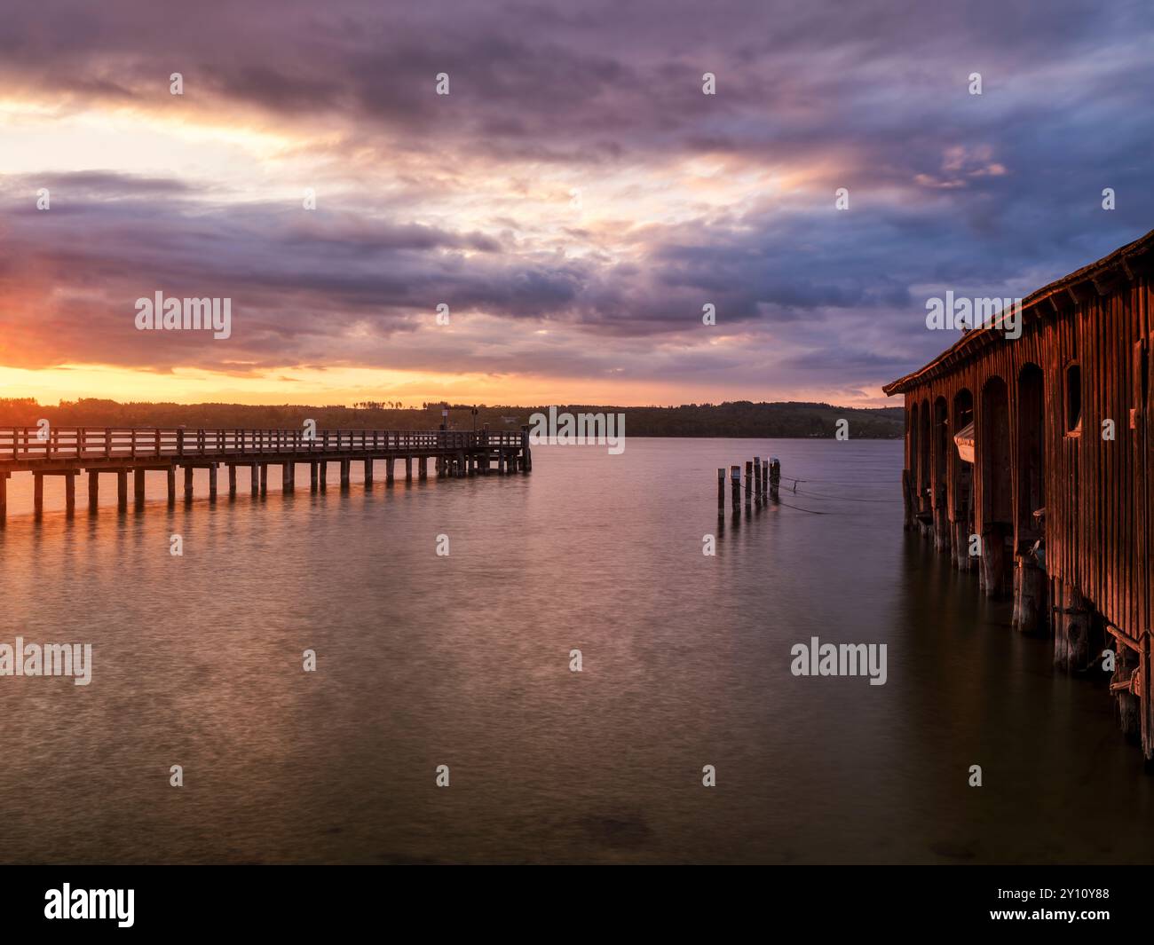 Ammersee Westufer in Schondorf bei Sonnenaufgang Stockfoto