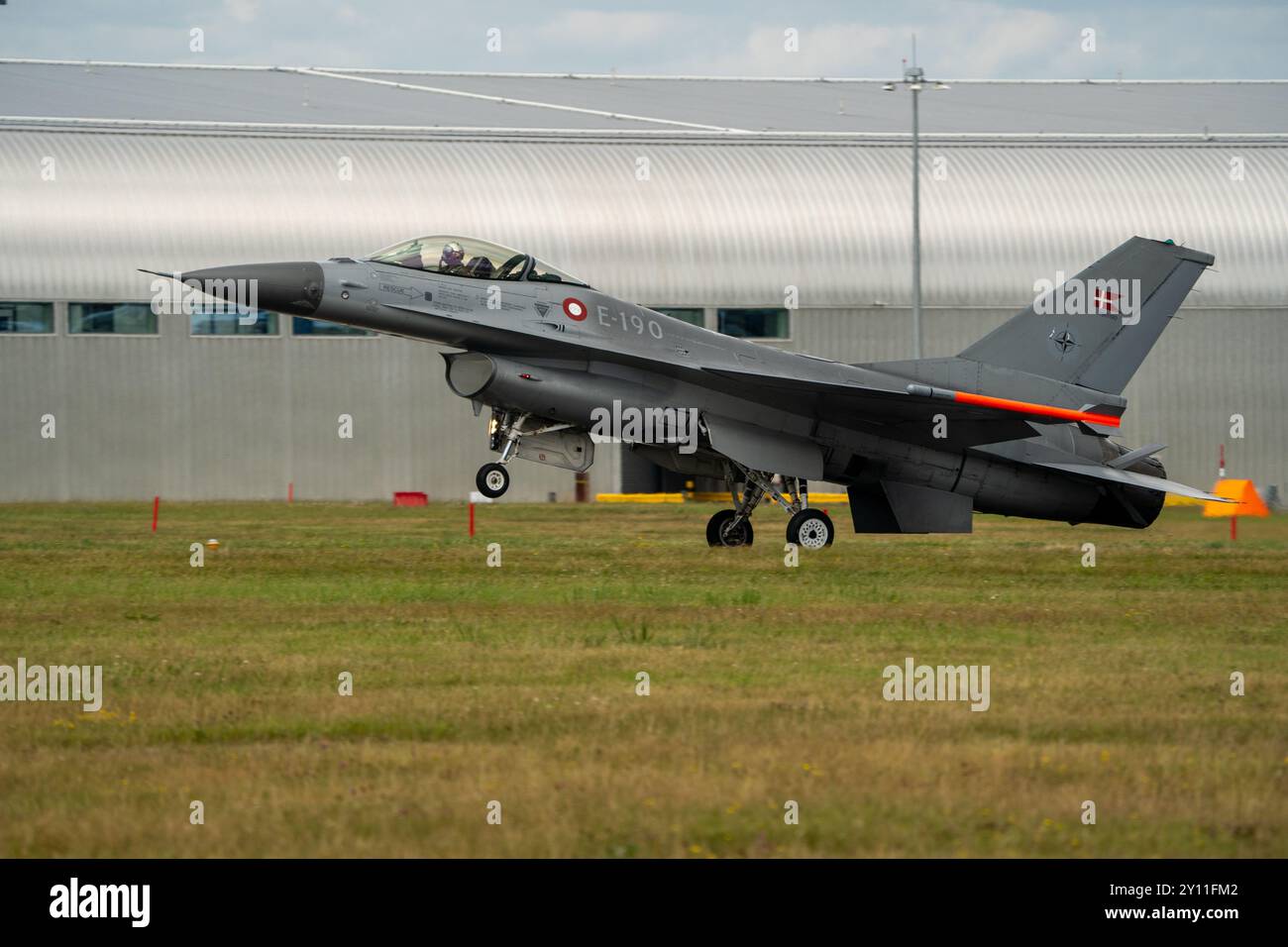 Farnborough, Hampshire - 26. Juli 2024: Farnborough International Airshow Friday General Dynamics (SABCA) F-16A Fighting Falcon (401) - Dänemark - Air Stockfoto