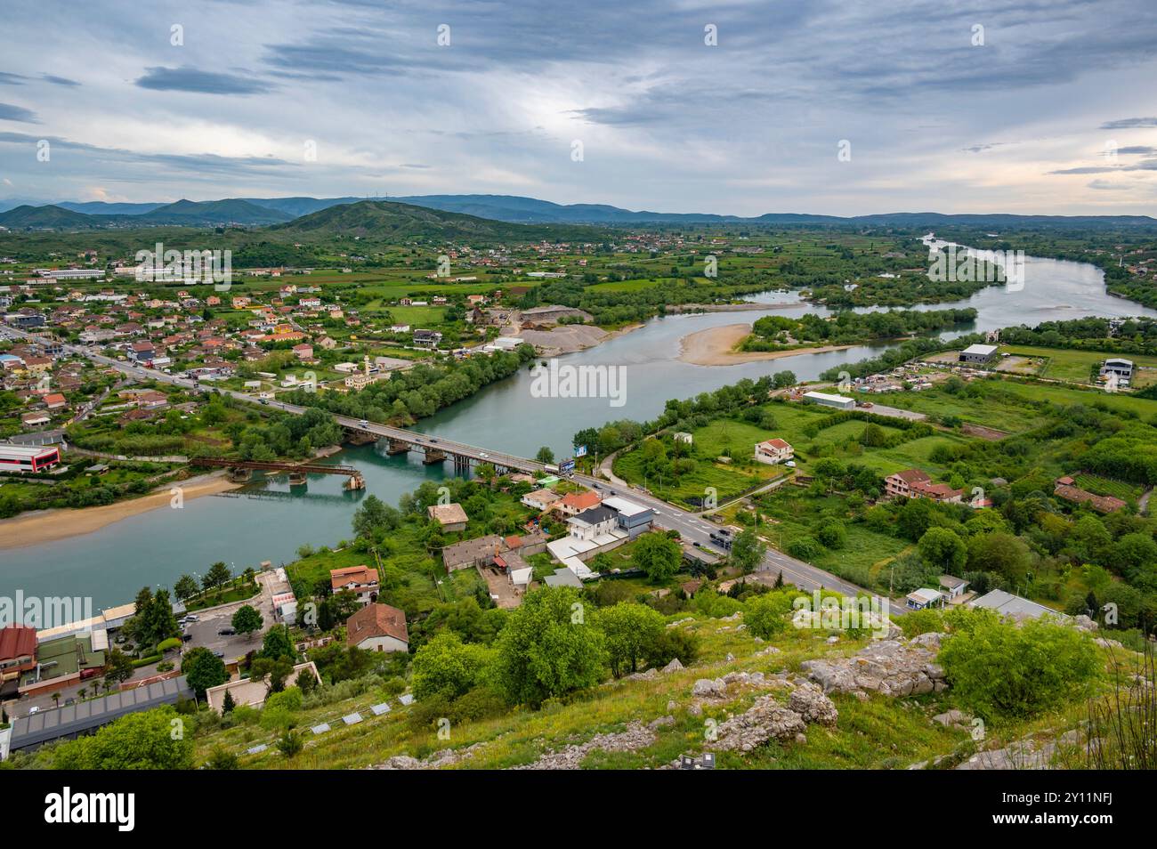 Albanien, Balkanhalbinsel, Südosteuropa, Republik Albanien, Shkodra, Rozafa Castle, Blick auf den Fluss Buna Stockfoto