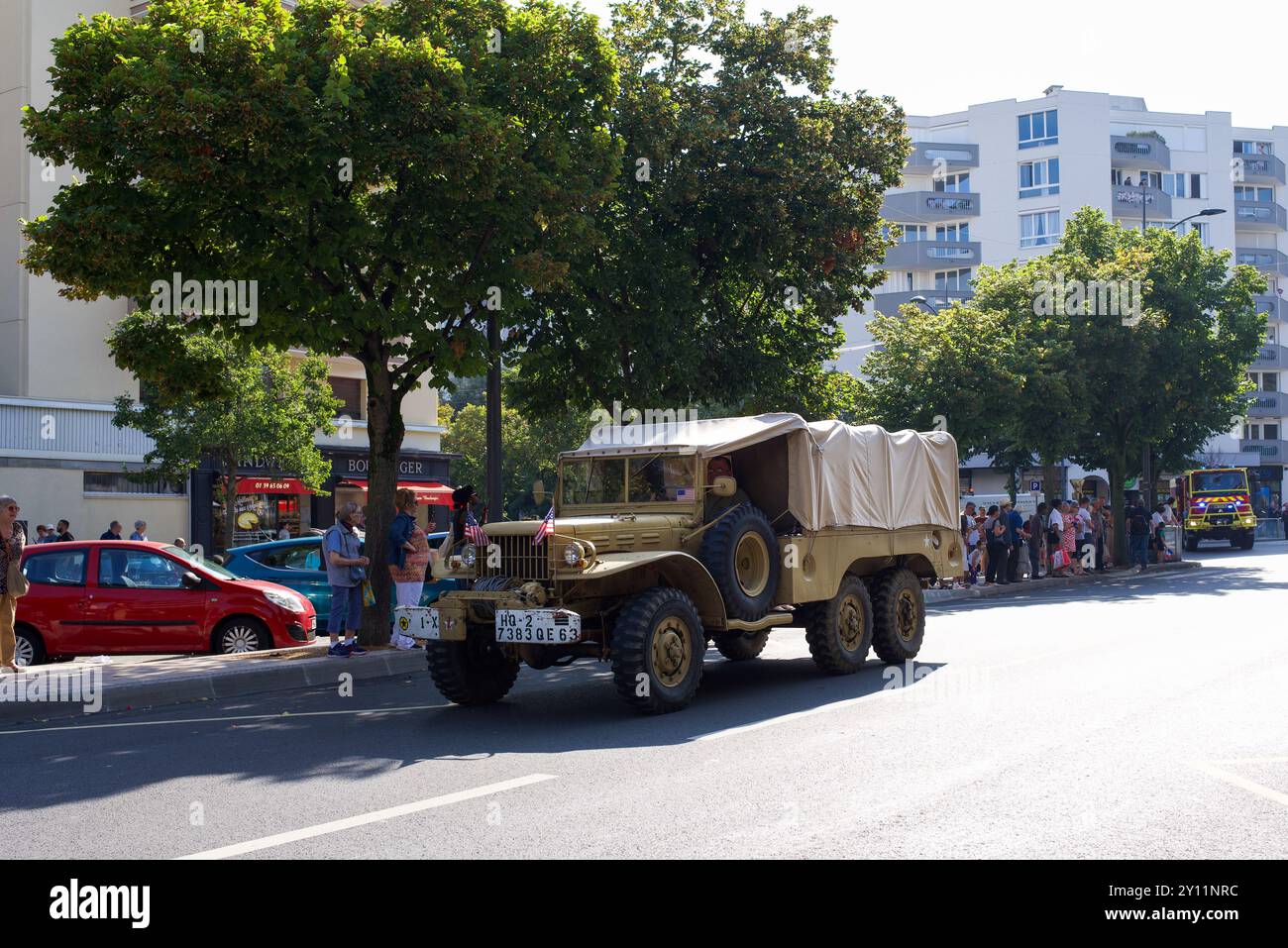 Poissy, Frankreich 01.09.2024. Ein Dodge WC amerikanischer Armeewagen bei der Parade zum 80-jährigen Jahrestag der Befreiung von Poissy Stockfoto