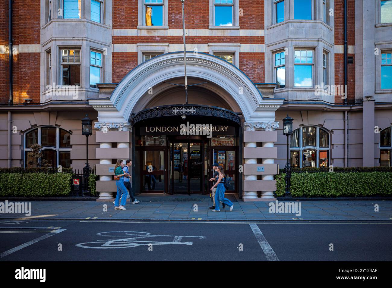 London Bloomsbury Hotel an der 16-22 Great Russell Street im Zentrum von London. Luxushotel im Herzen von London. Stockfoto