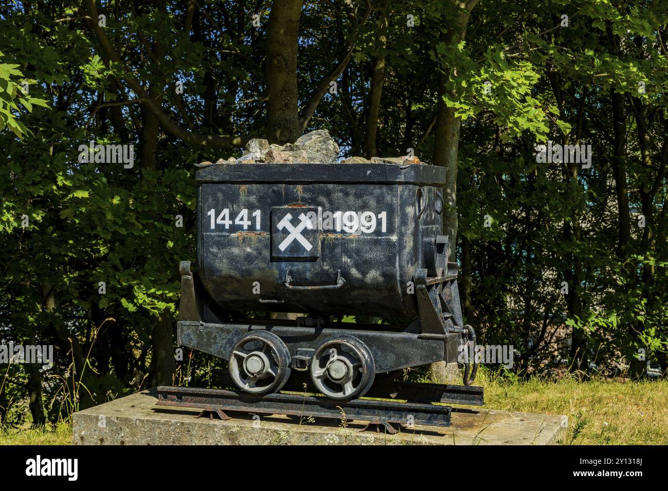 Am 28. März 1991, nach 550 Jahren Bergbau, wurde die letzte Jagd symbolisch abgebaut und die Zinnförderung eingestellt, da die Kosten- und Weltmarktpreise hahen Stockfoto