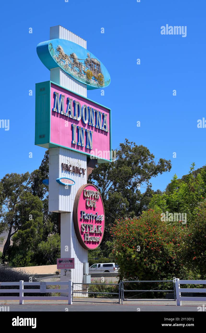 Das berühmte Madonna Inn Motel an der US 101, San Luis Obispo CA Stockfoto