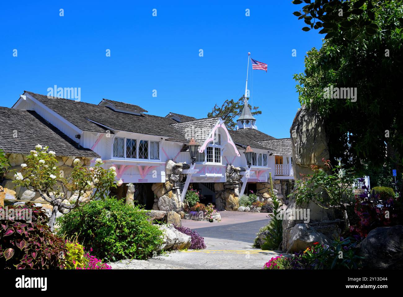 Das berühmte Madonna Inn Motel an der US 101, San Luis Obispo CA Stockfoto