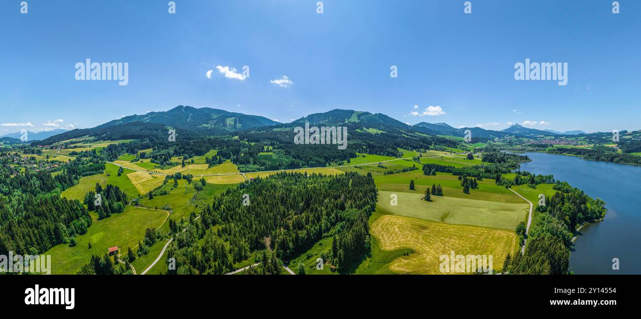 Luftaufnahme des Allgäu am Grüntensee-Damm bei Oy-Mittelberg in Bayern Stockfoto